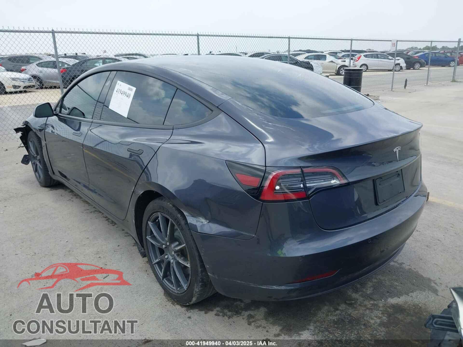 TESLA MODEL 3 2019 - 5YJ3E1EA7KF314853