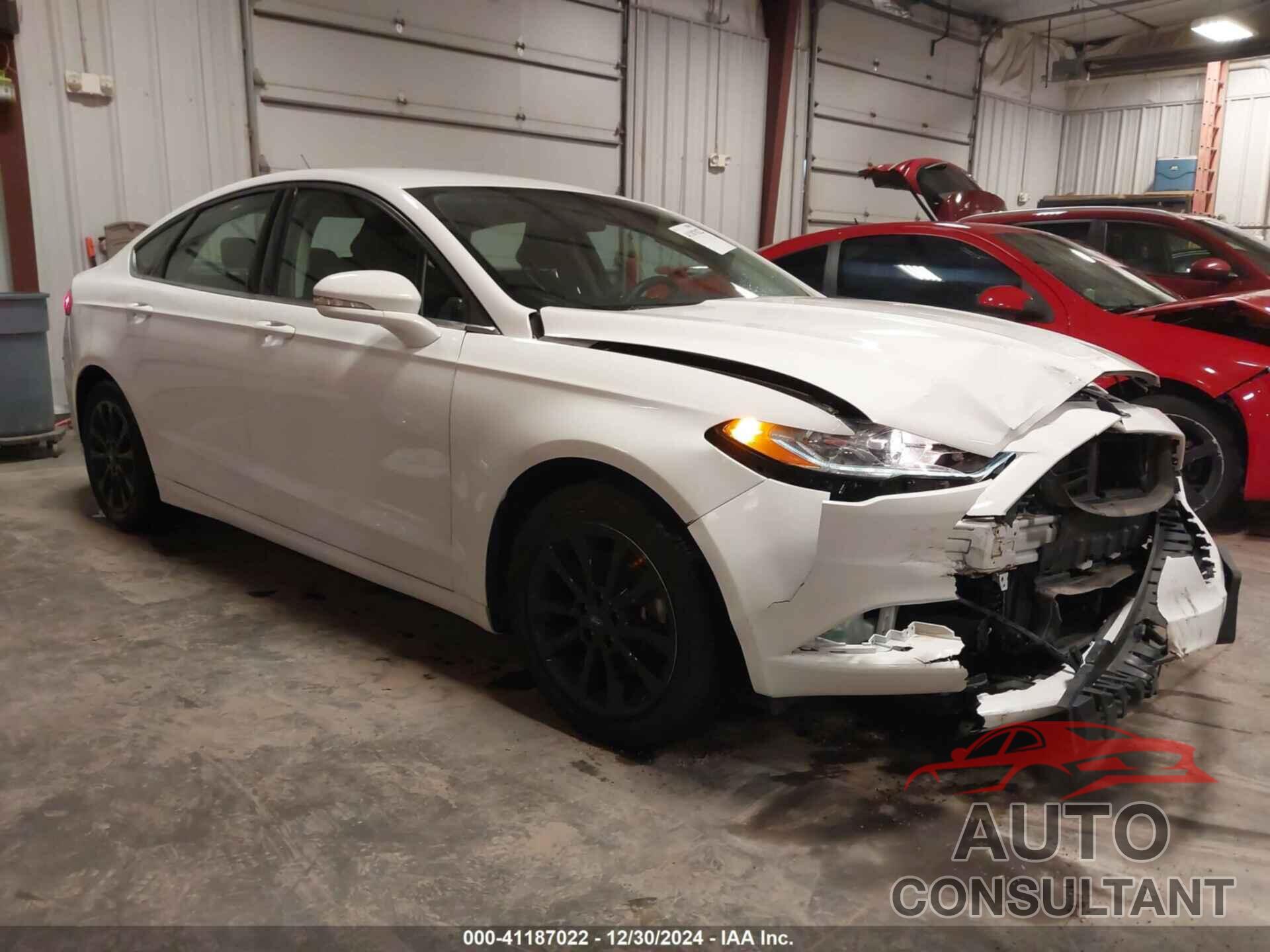 FORD FUSION 2017 - 3FA6P0HDXHR305066