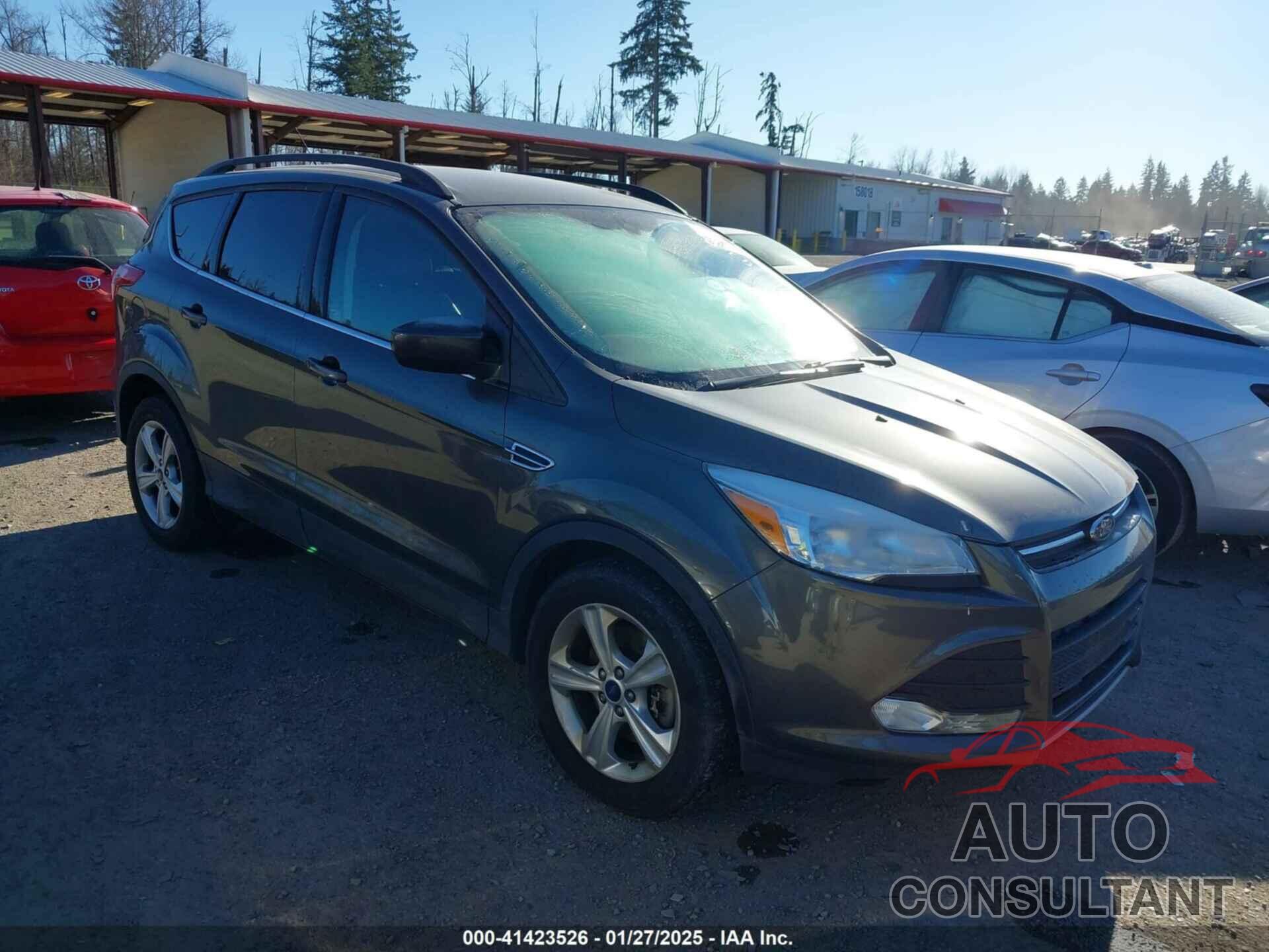 FORD ESCAPE 2015 - 1FMCU9GX8FUB63629
