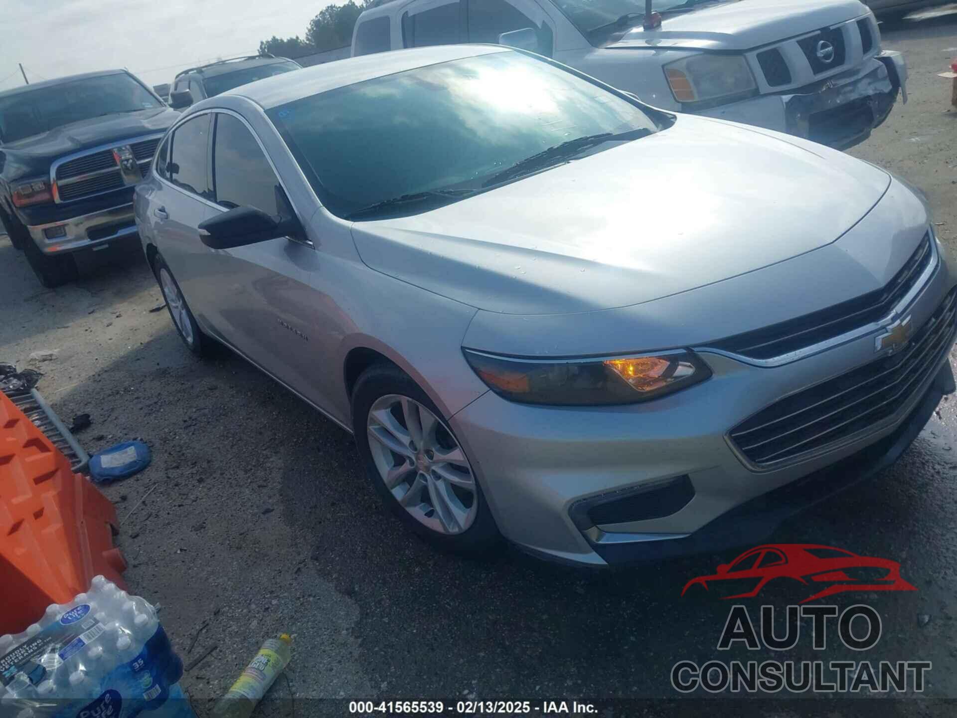 CHEVROLET MALIBU 2018 - 1G1ZD5ST6JF197652