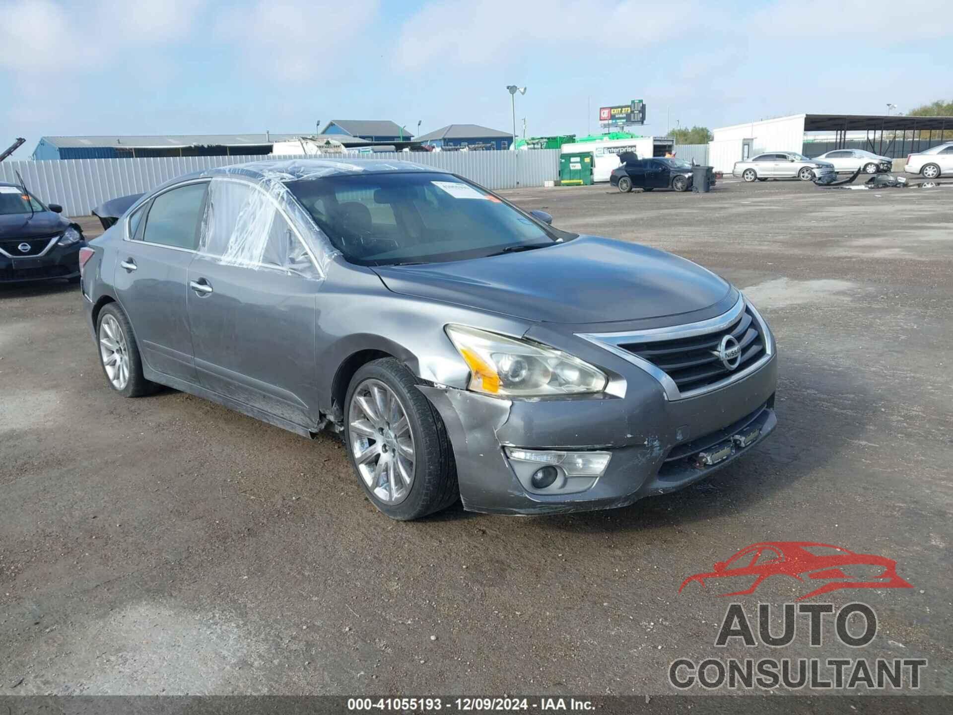 NISSAN ALTIMA 2014 - 1N4AL3AP8EC275149