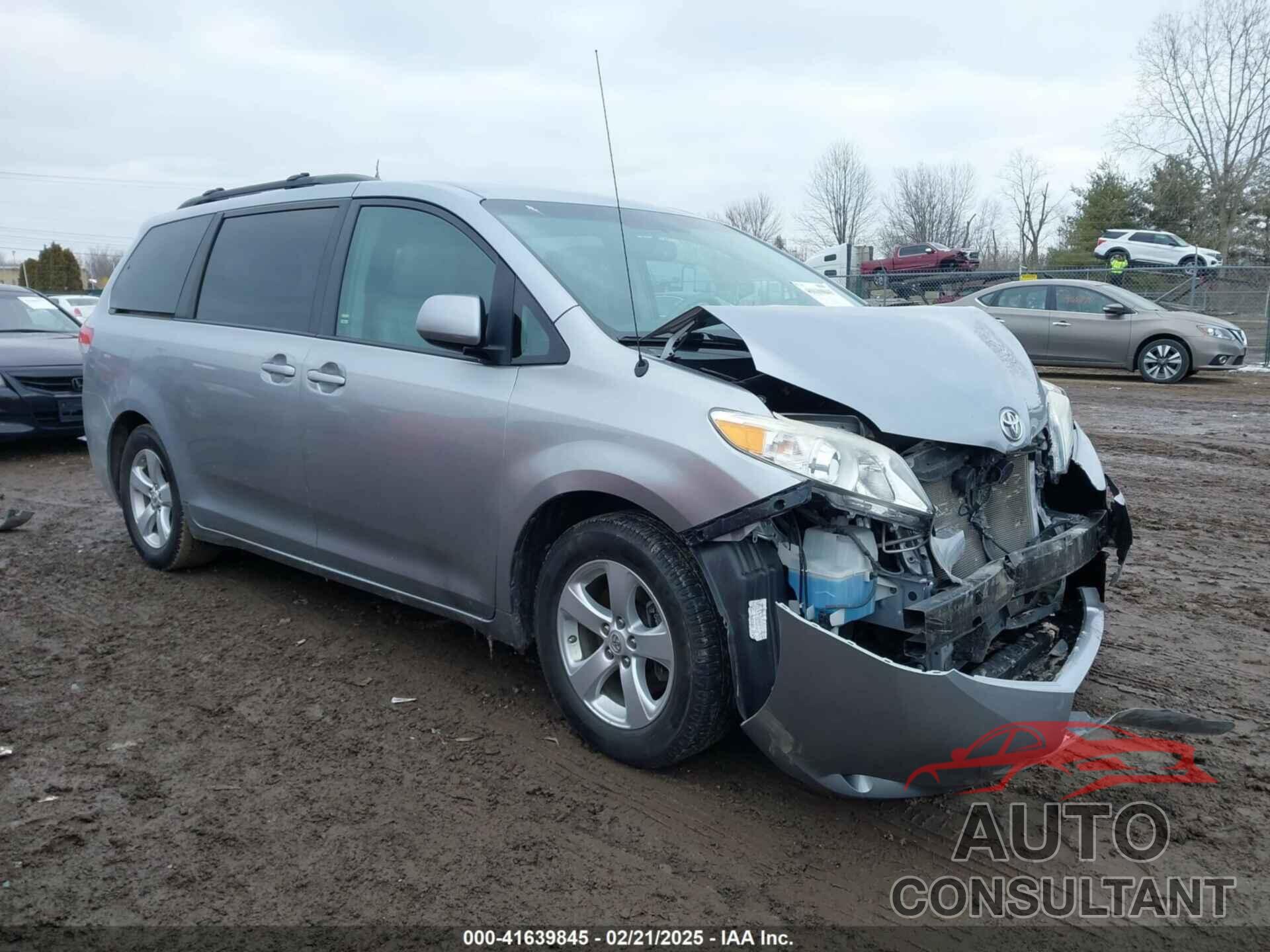 TOYOTA SIENNA 2011 - 5TDKK3DC3BS083769