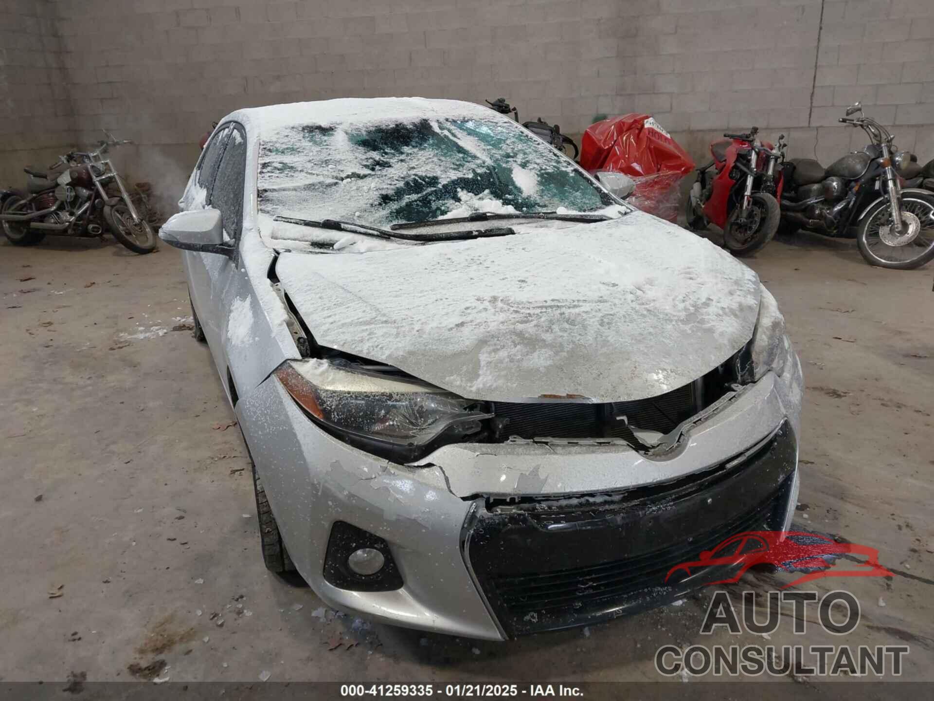 TOYOTA COROLLA 2015 - 5YFBURHE4FP225926