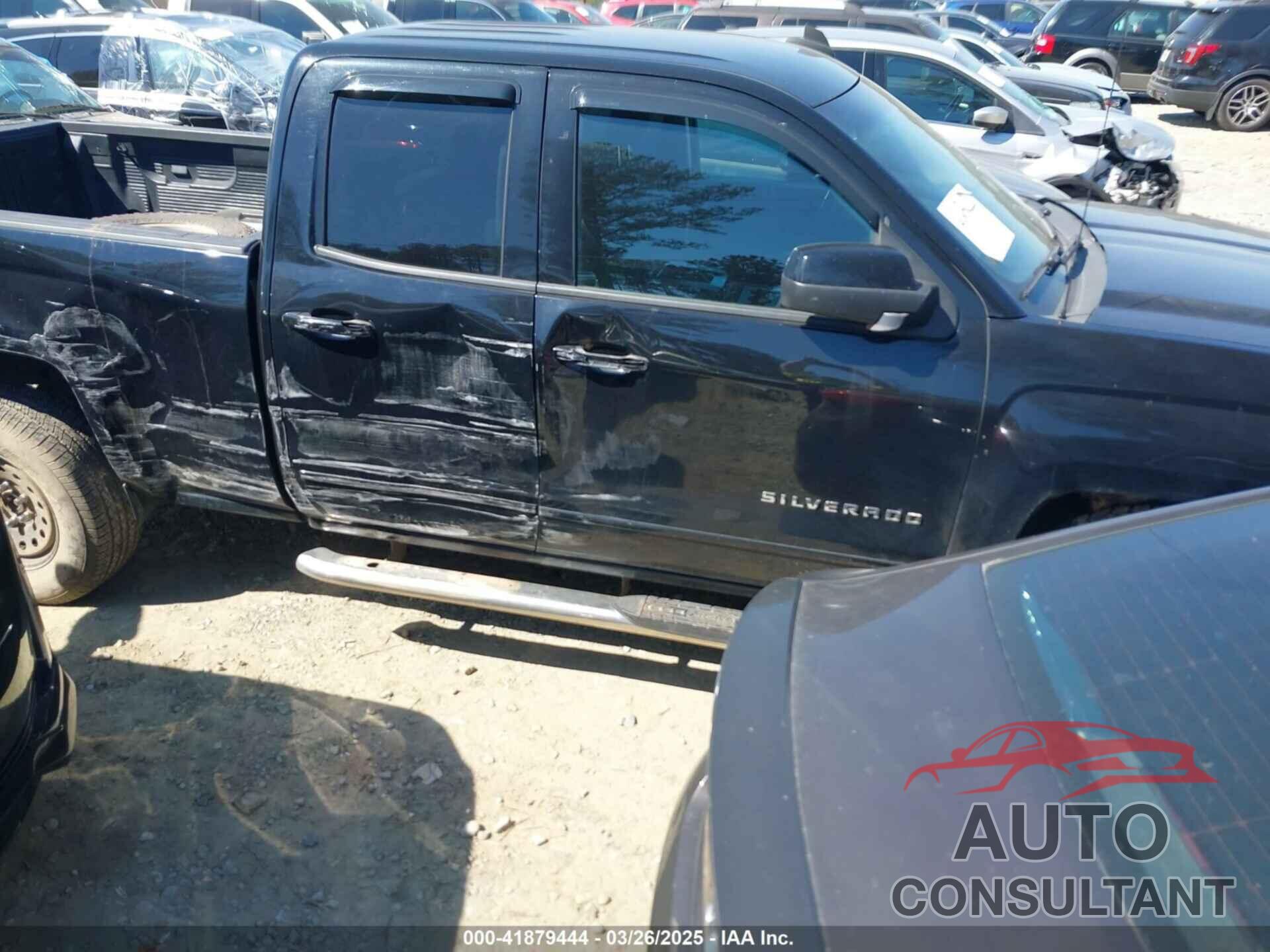 CHEVROLET SILVERADO 1500 2015 - 1GCVKREC3FZ426857