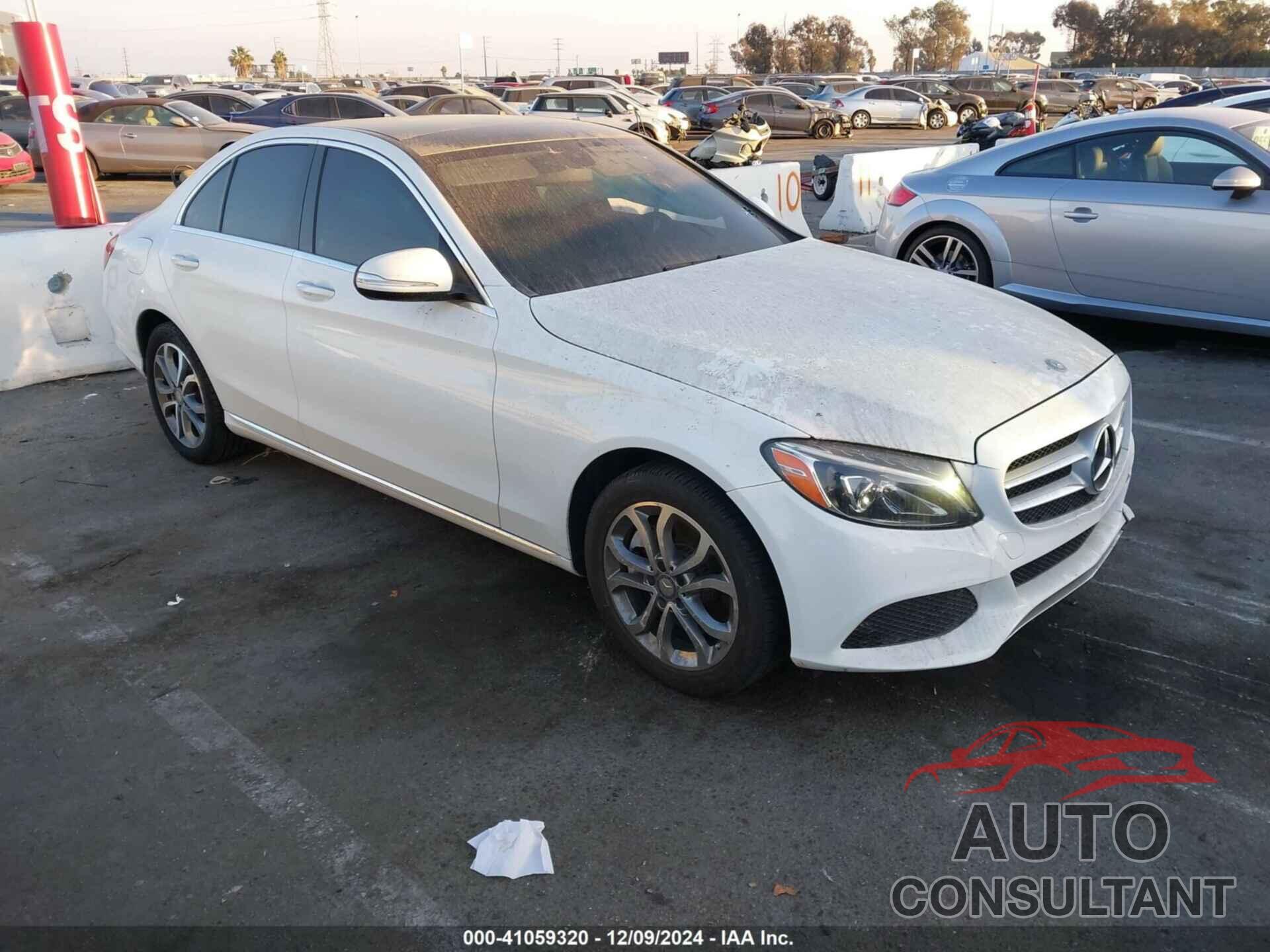 MERCEDES-BENZ C 300 2015 - 55SWF4KB1FU047304