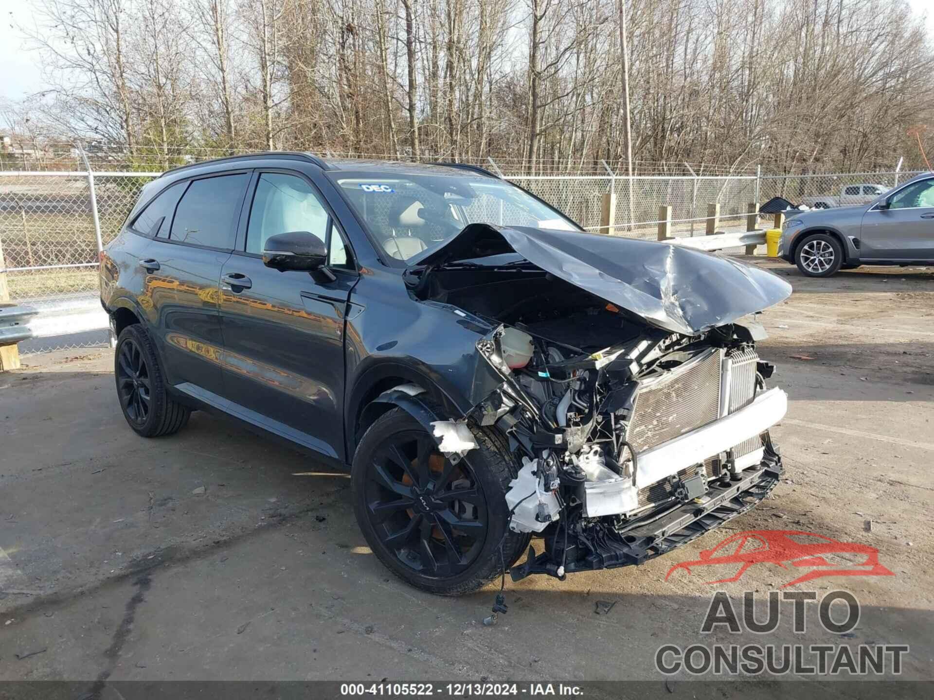 KIA SORENTO 2022 - 5XYRK4LF9NG090520