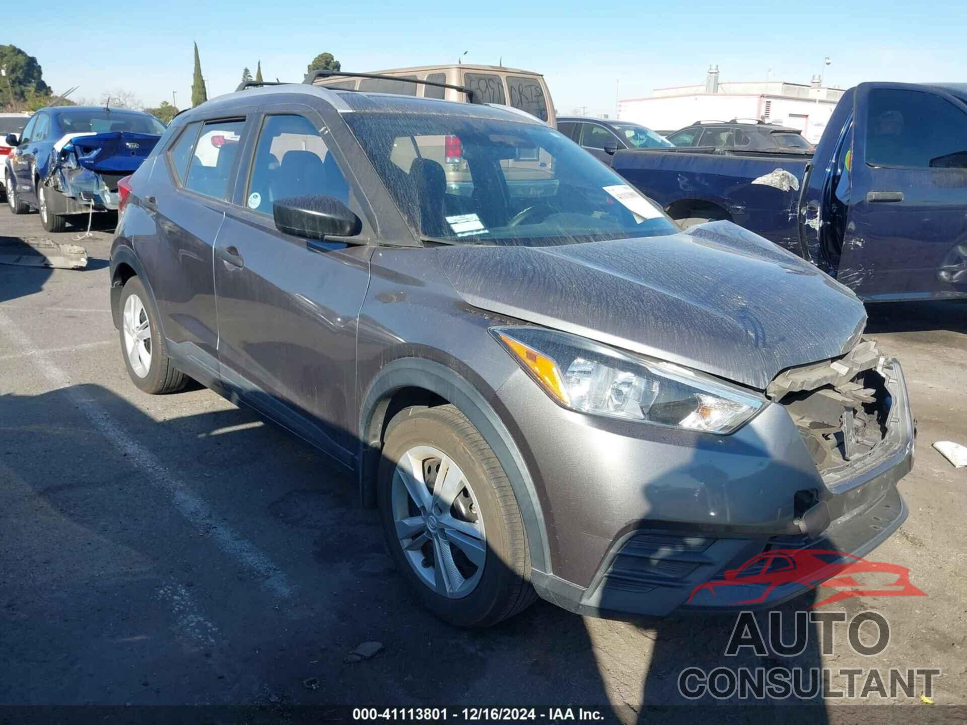 NISSAN KICKS 2018 - 3N1CP5CU1JL519019