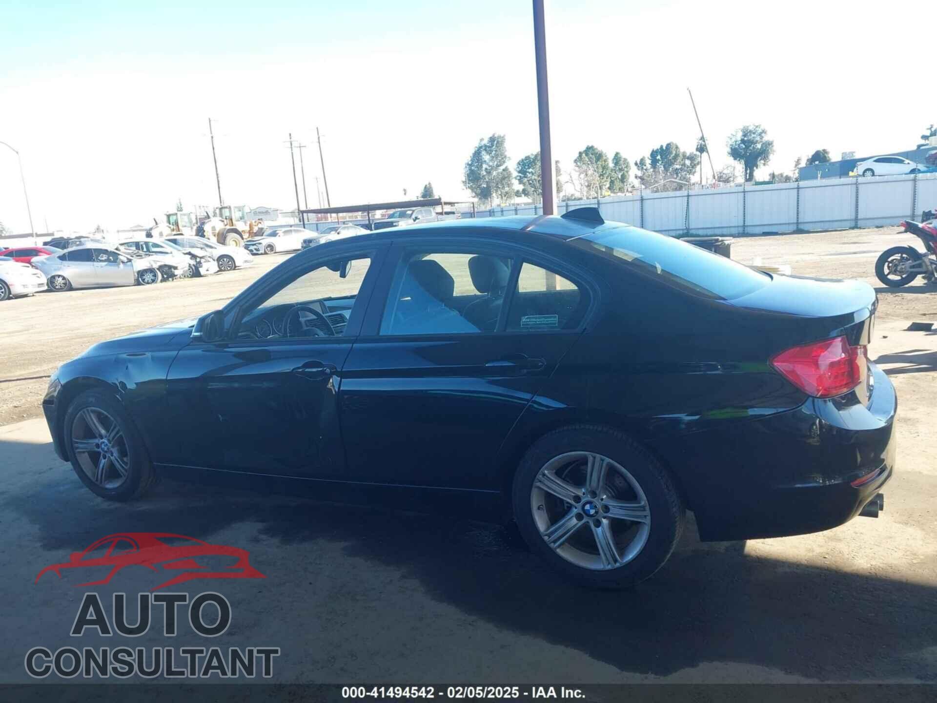 BMW 328I 2012 - WBA3C1C52CF432511