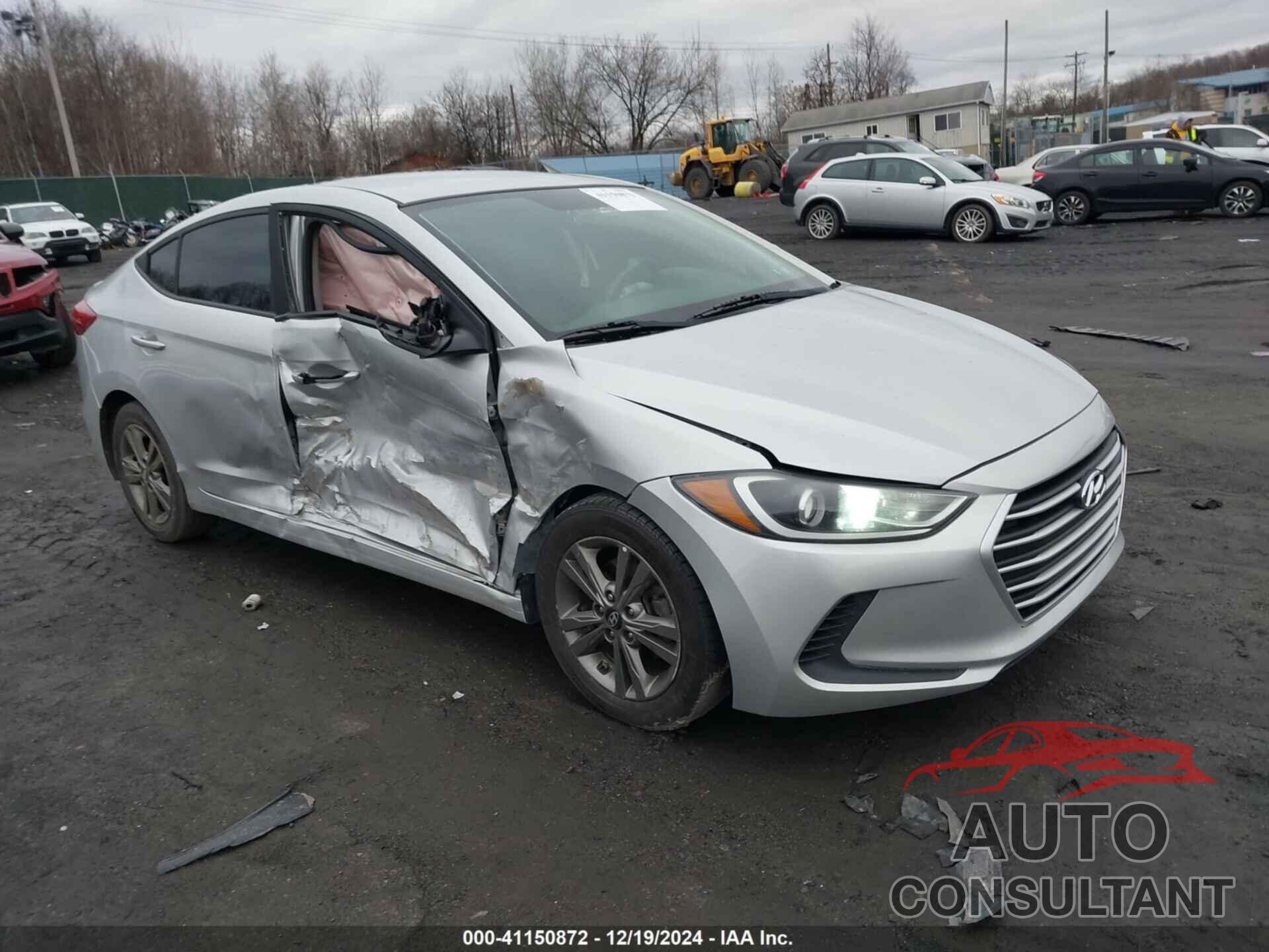 HYUNDAI ELANTRA 2018 - 5NPD84LF7JH235713