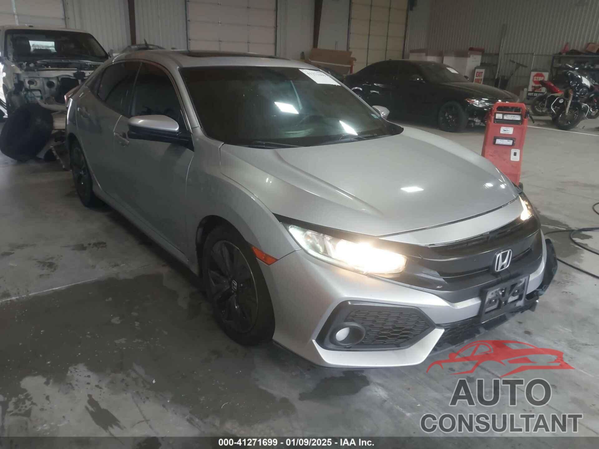 HONDA CIVIC 2017 - SHHFK7H50HU219324