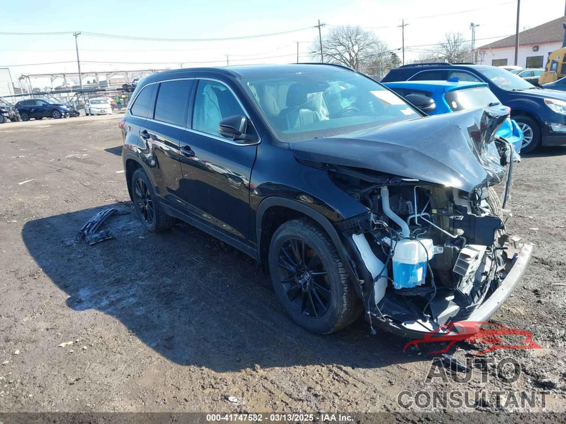 TOYOTA HIGHLANDER 2019 - 5TDJZRFHXKS606028