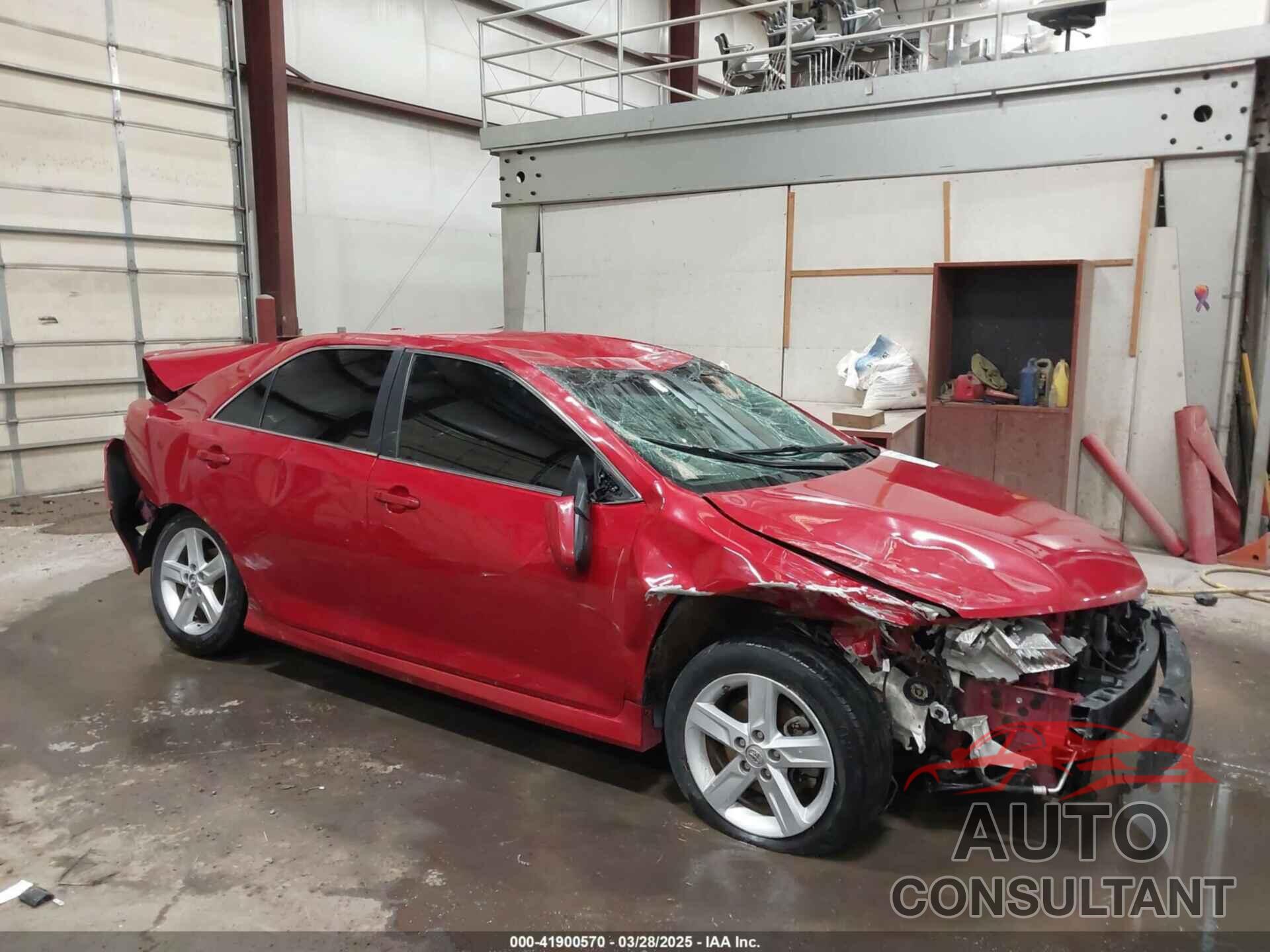 TOYOTA CAMRY 2014 - 4T1BF1FK8EU735181