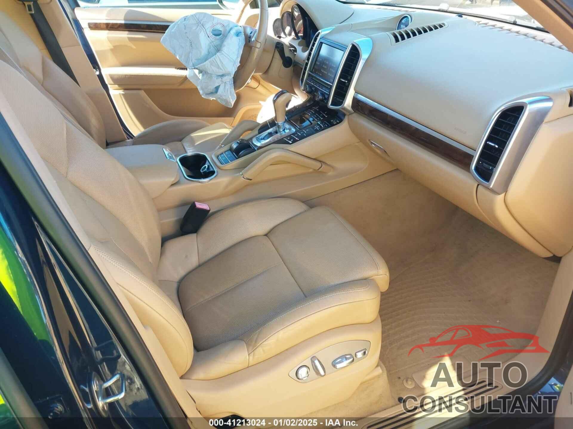 PORSCHE CAYENNE 2012 - WP1AA2A21CLA04458
