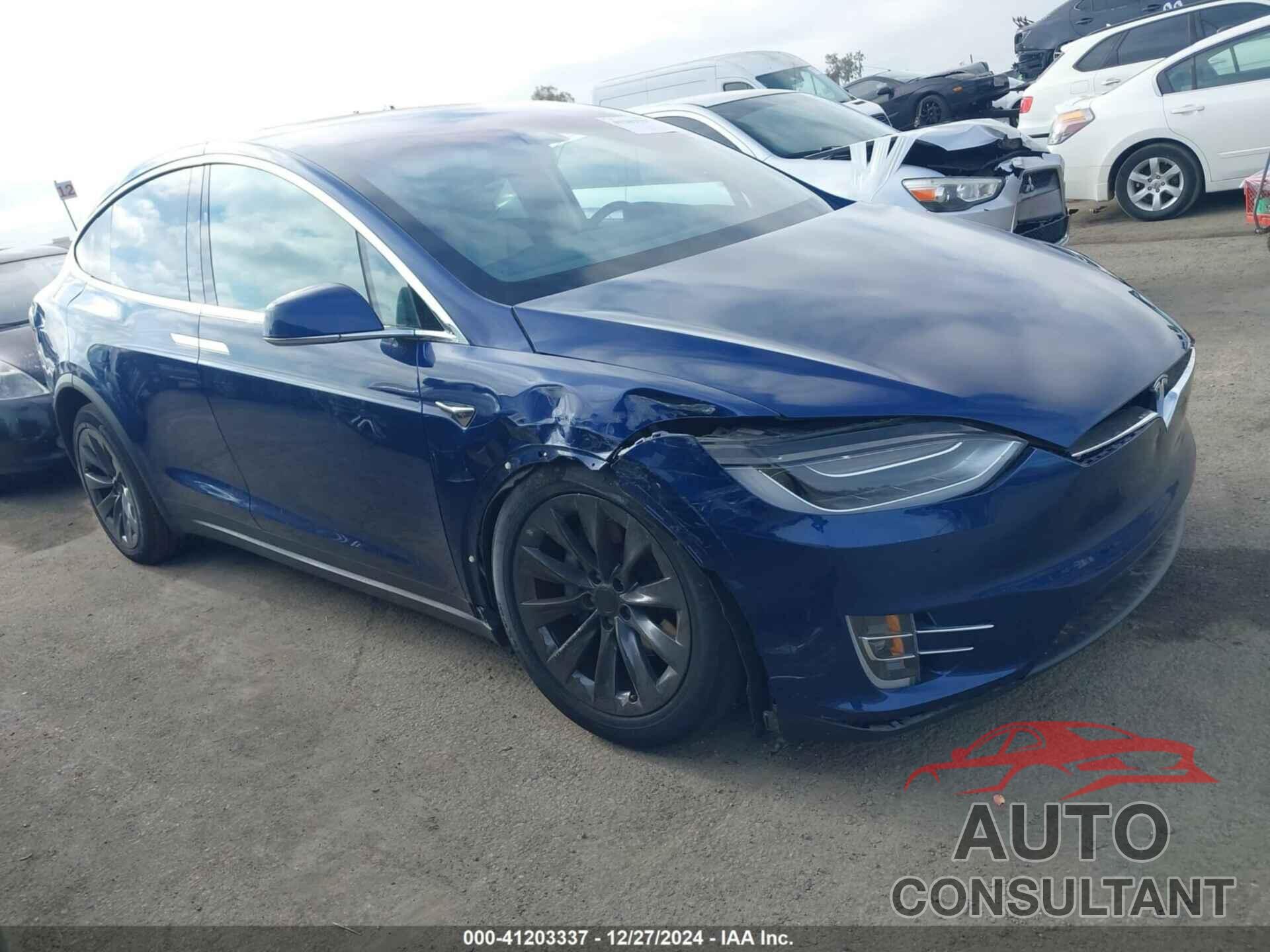 TESLA MODEL X 2017 - 5YJXCBE25HF076502