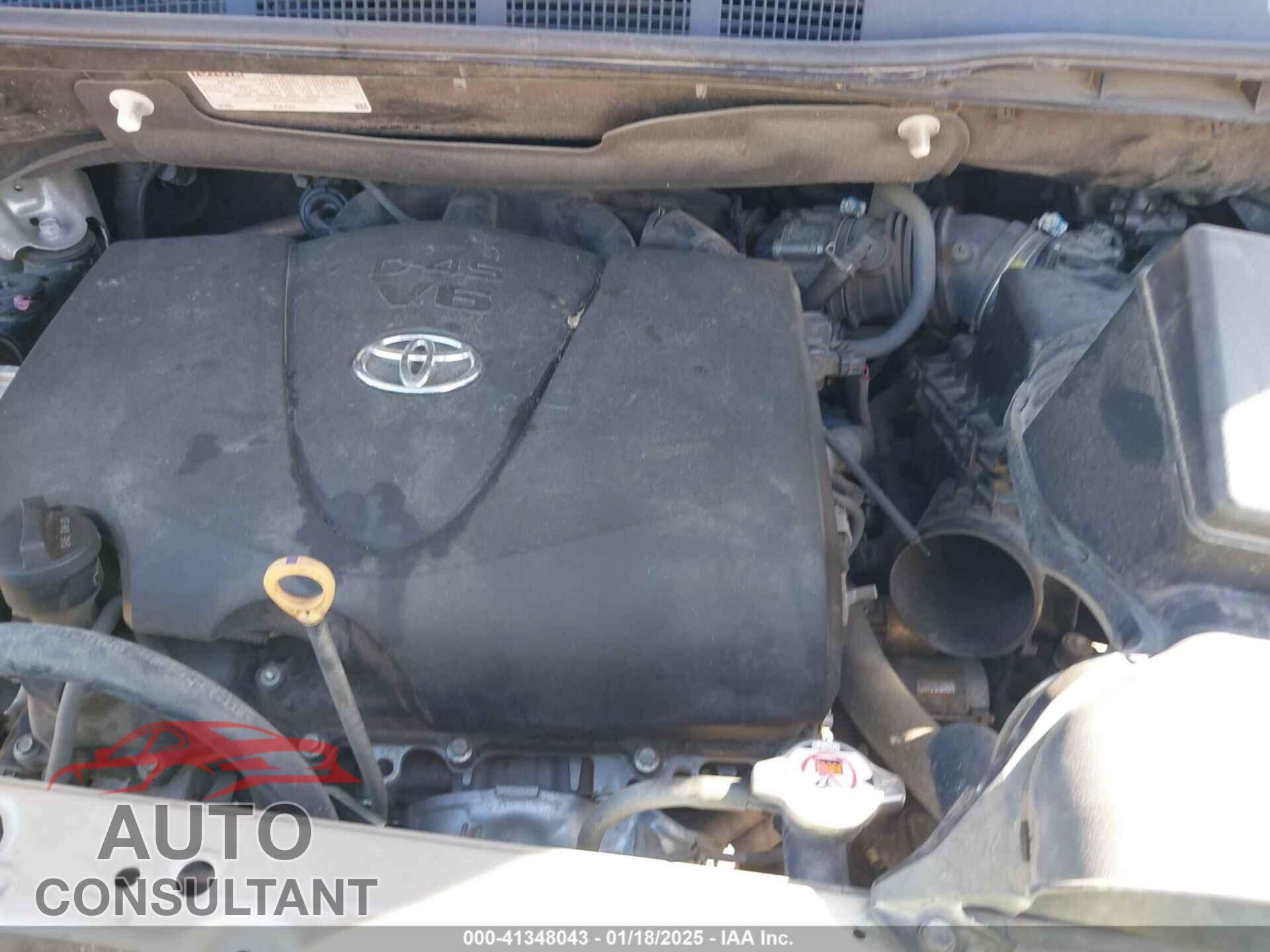 TOYOTA SIENNA 2017 - 5TDYZ3DC2HS800984