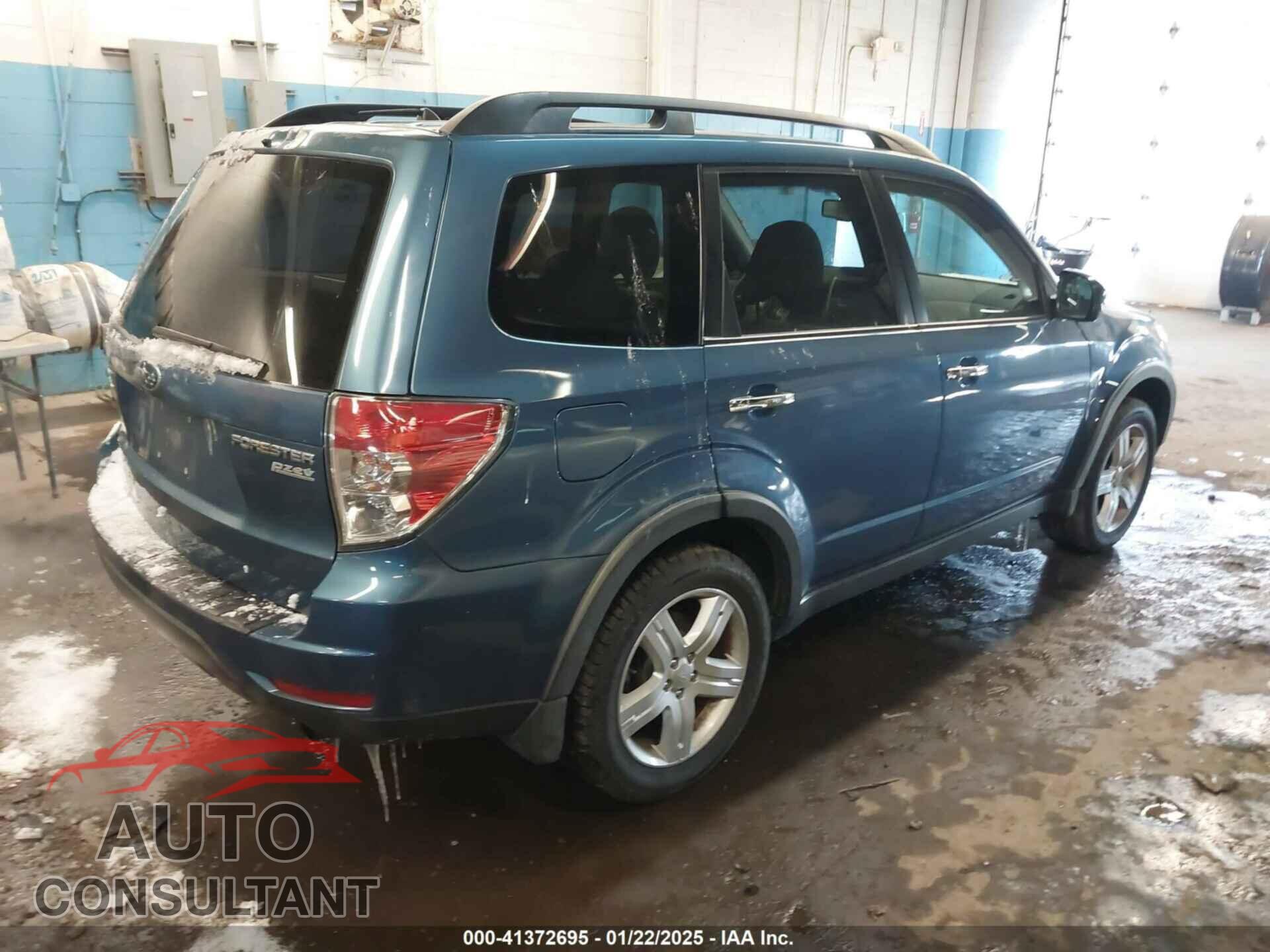 SUBARU FORESTER 2010 - JF2SH6CC9AH734621