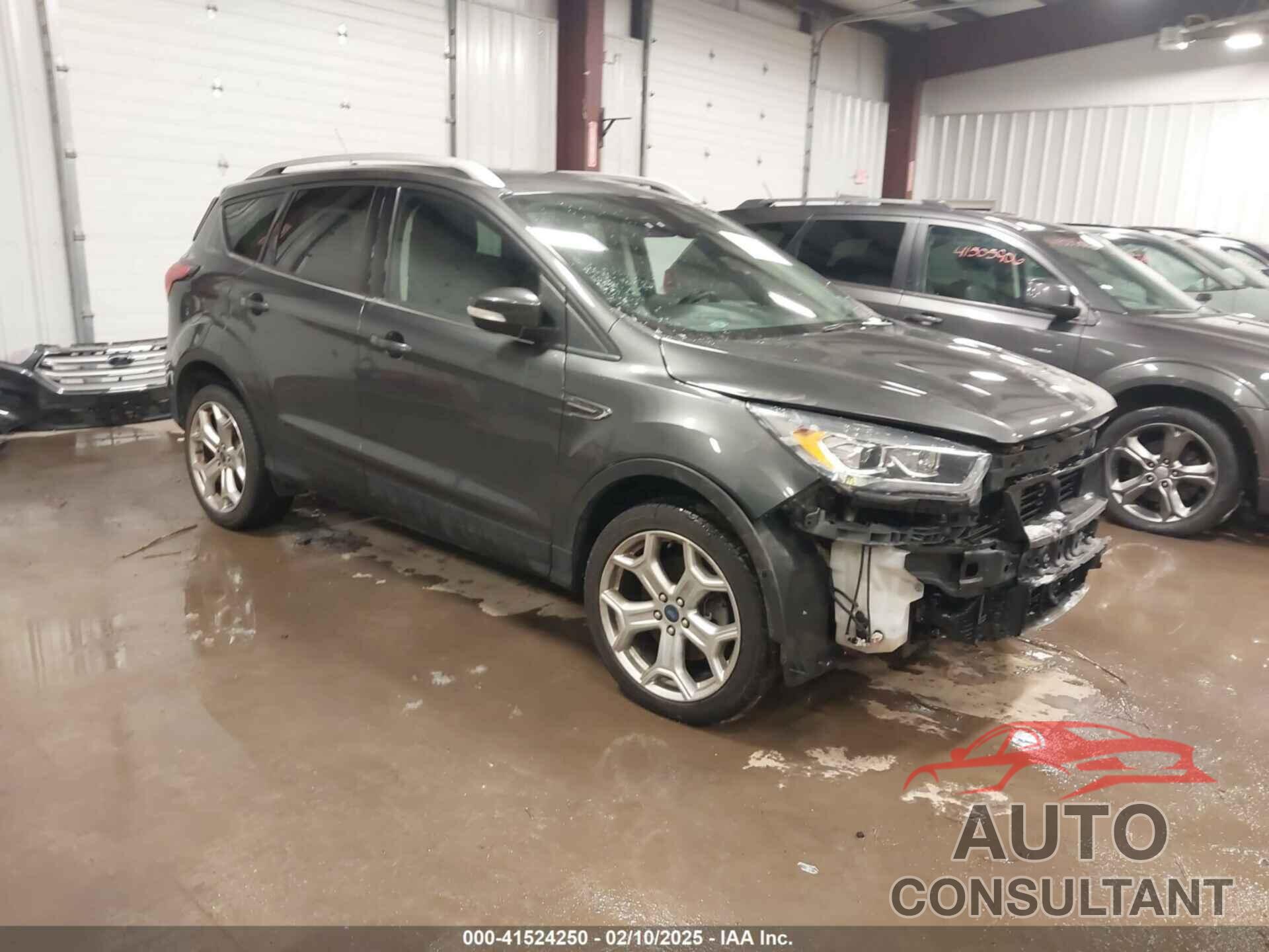FORD ESCAPE 2019 - 1FMCU9J96KUA03124