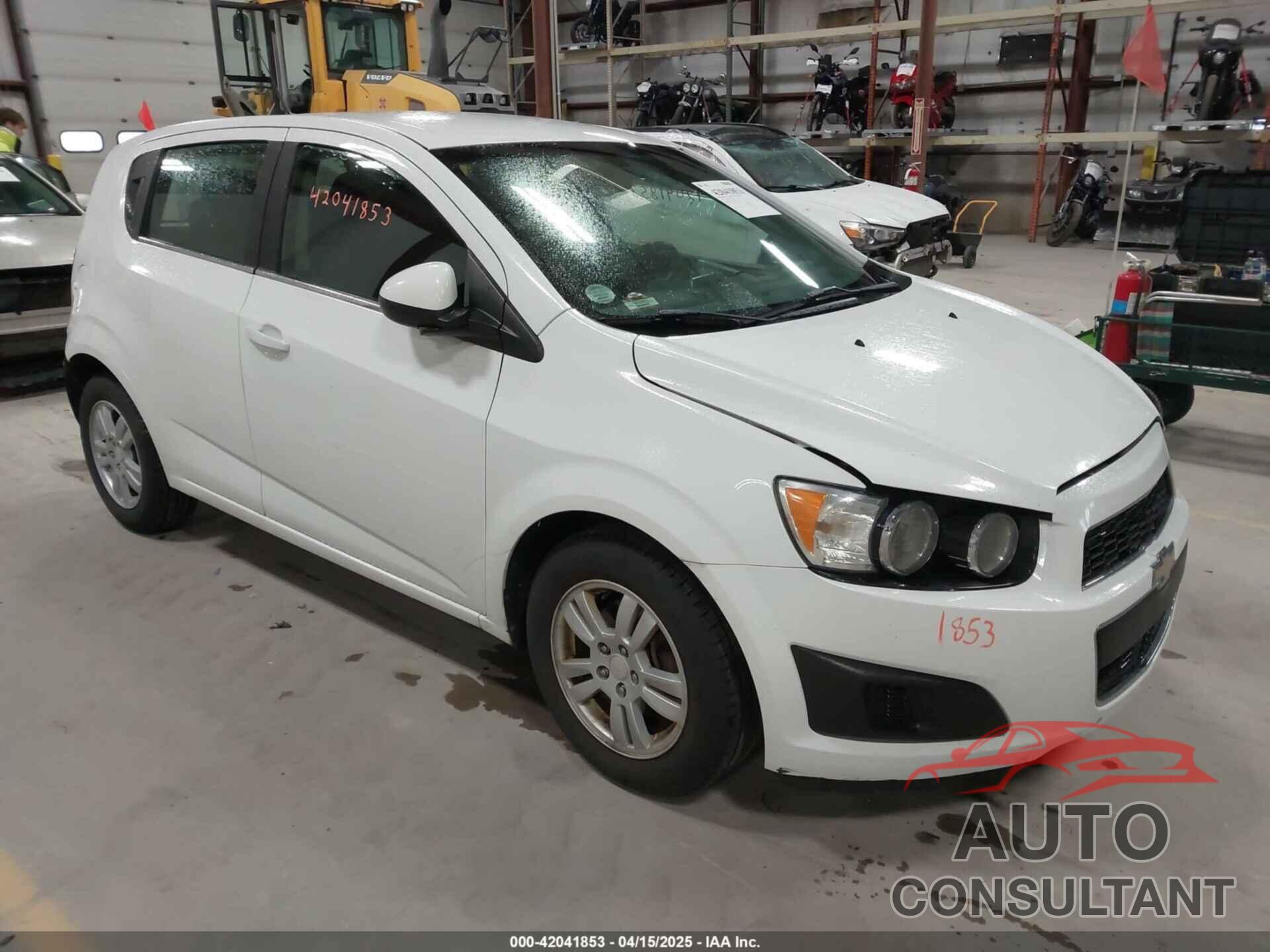 CHEVROLET SONIC 2014 - 1G1JC6SH3E4100832