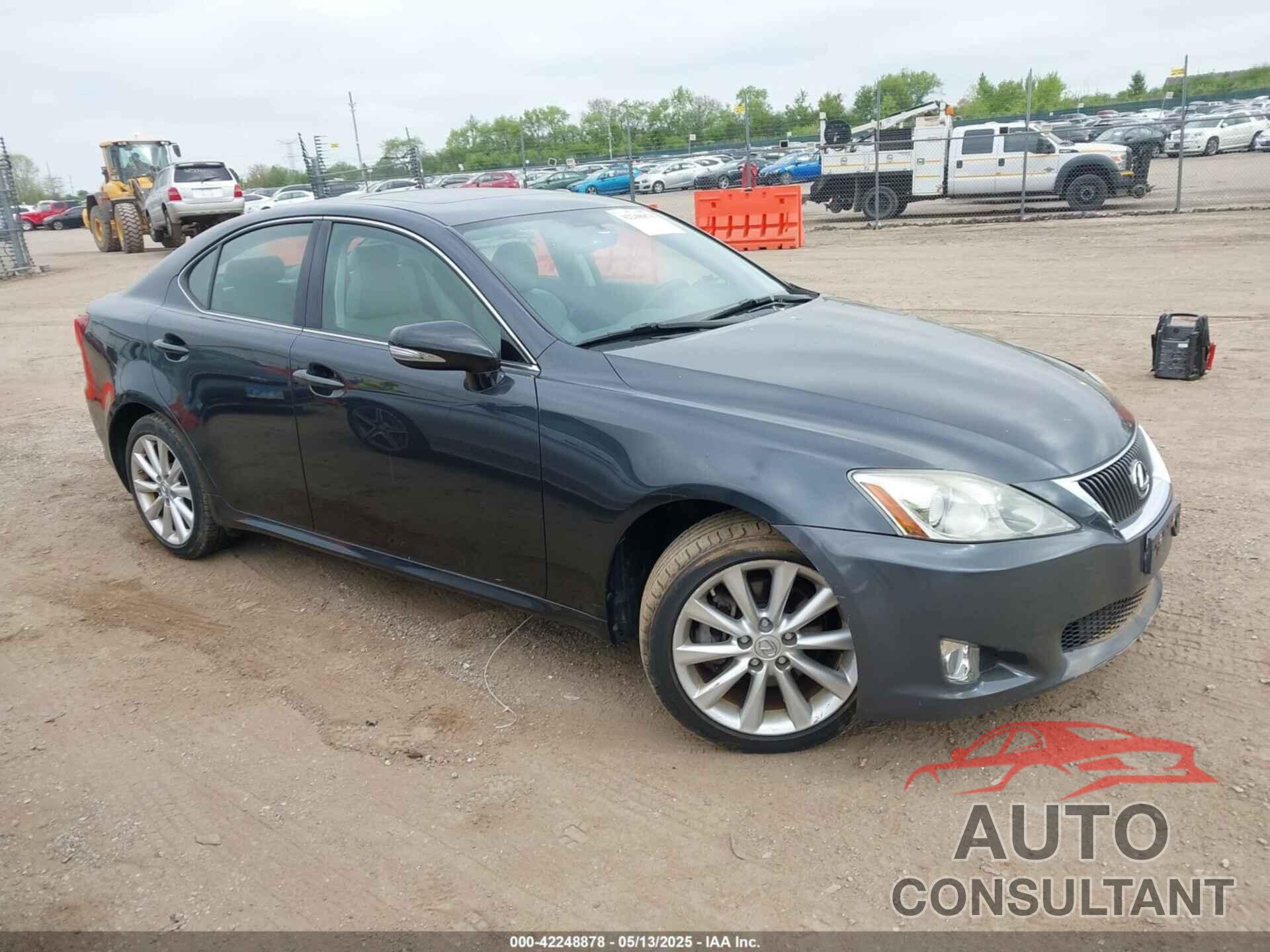 LEXUS IS 2009 - JTHCK262995032388
