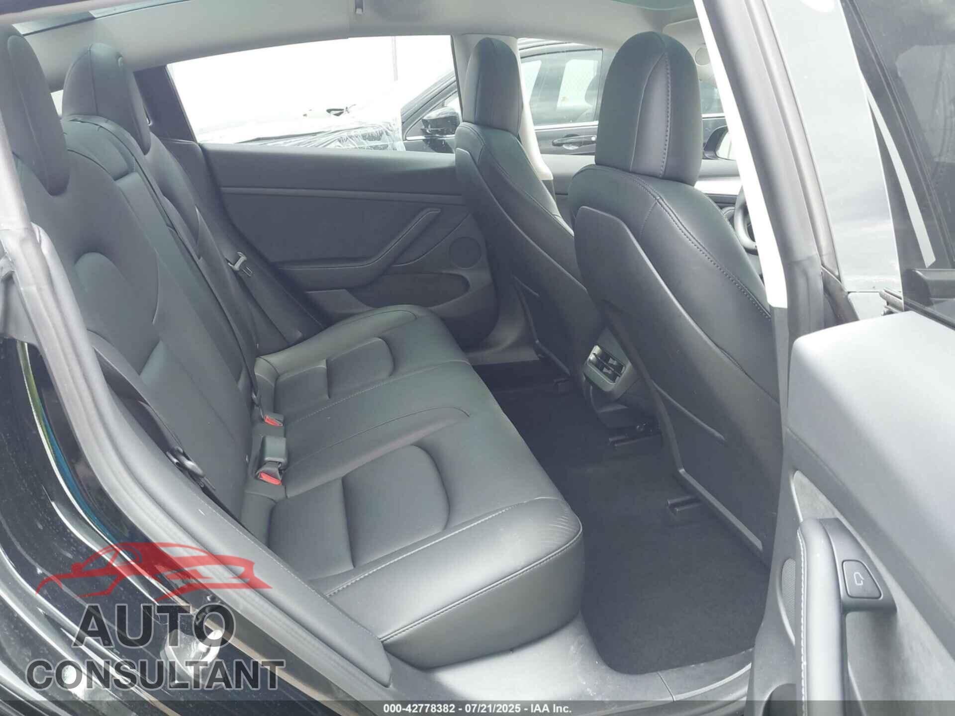 TESLA MODEL 3 2023 - 5YJ3E1EA9PF431339