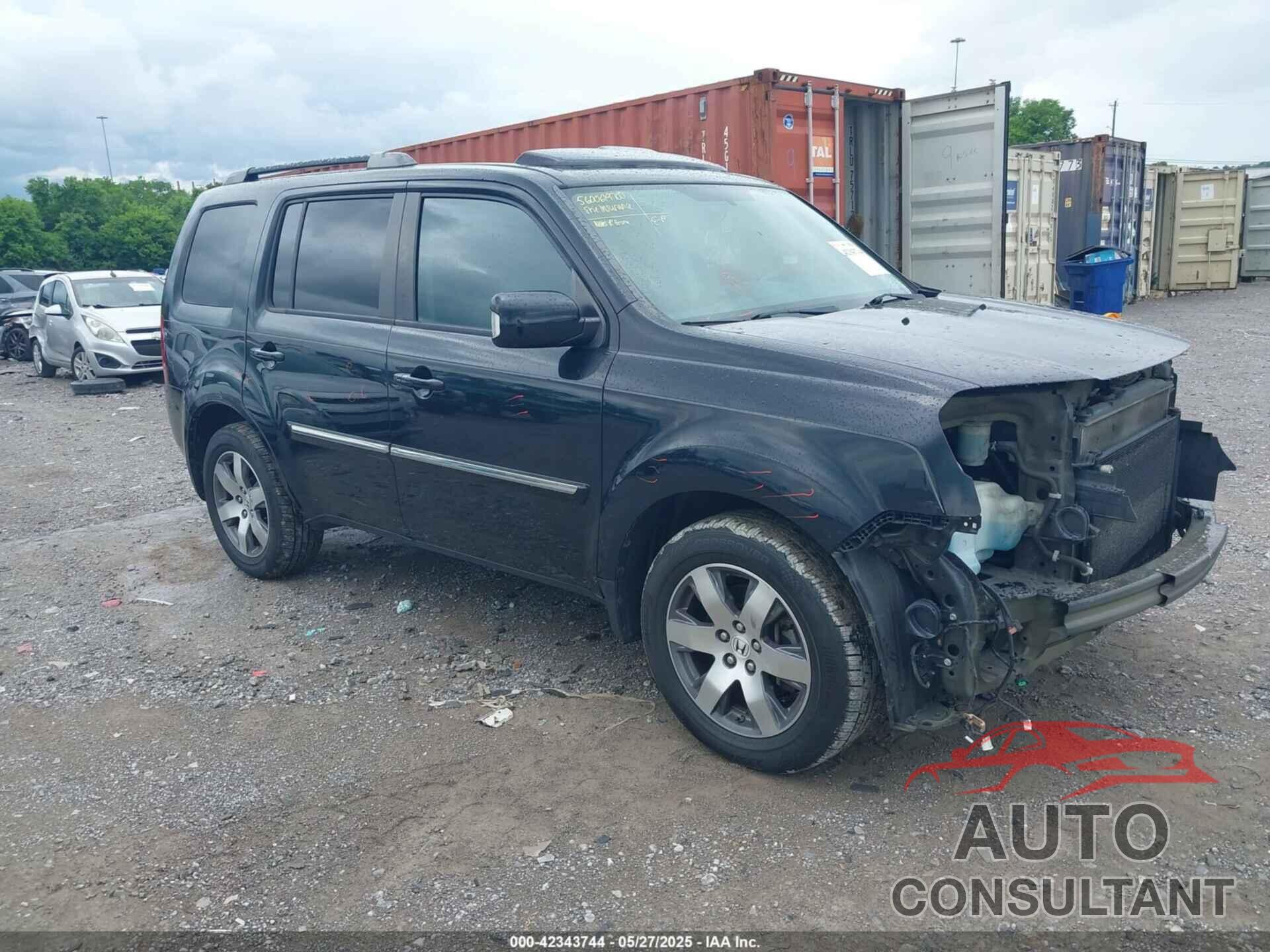 HONDA PILOT 2013 - 5FNYF3H93DB021700