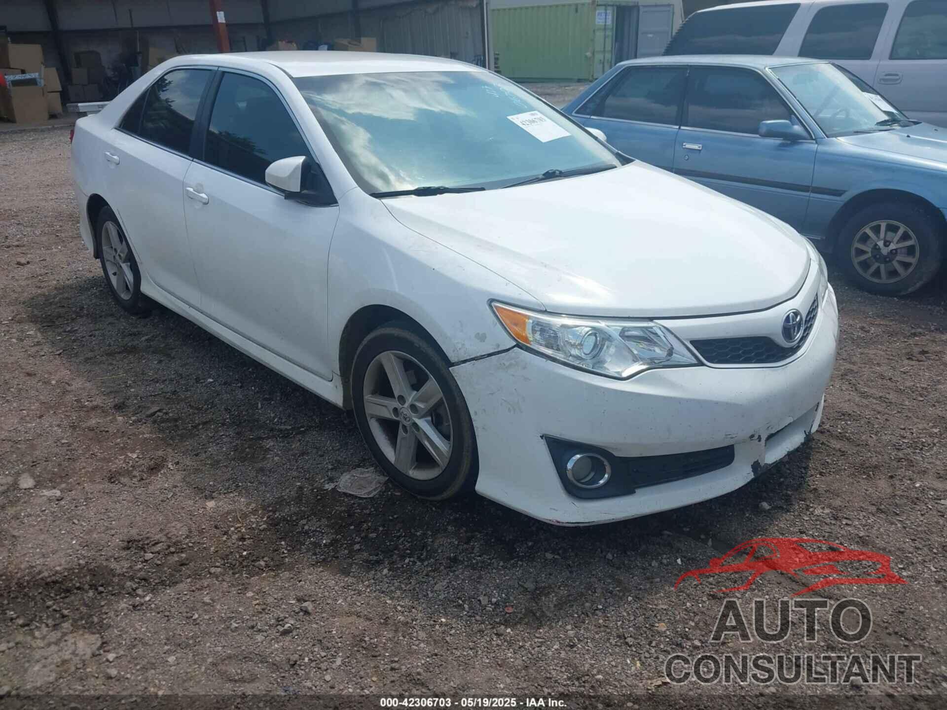 TOYOTA CAMRY 2013 - 4T1BF1FK4DU210665