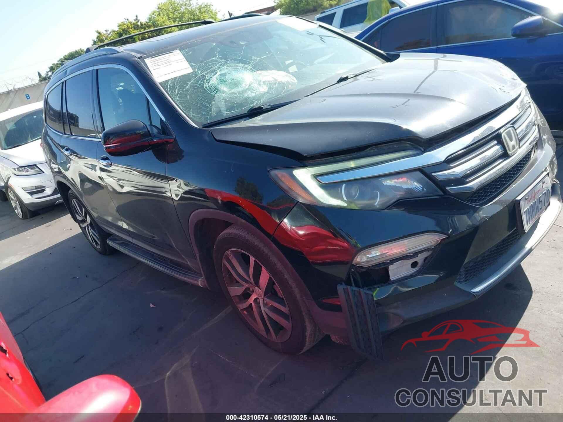 HONDA PILOT 2016 - 5FNYF6H08GB005631