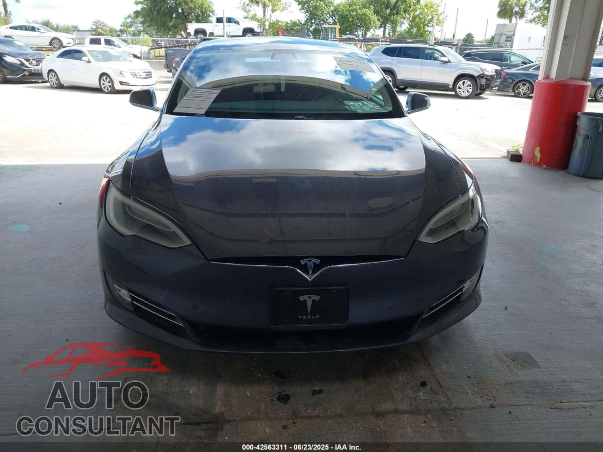TESLA MODEL S 2017 - 5YJSA1E22HF194193