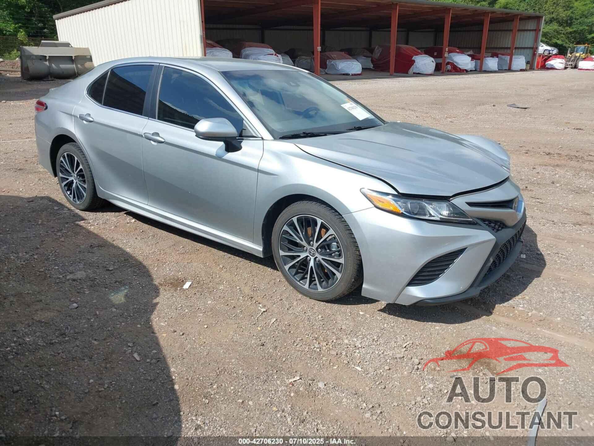 TOYOTA CAMRY 2020 - 4T1G11AK3LU967616