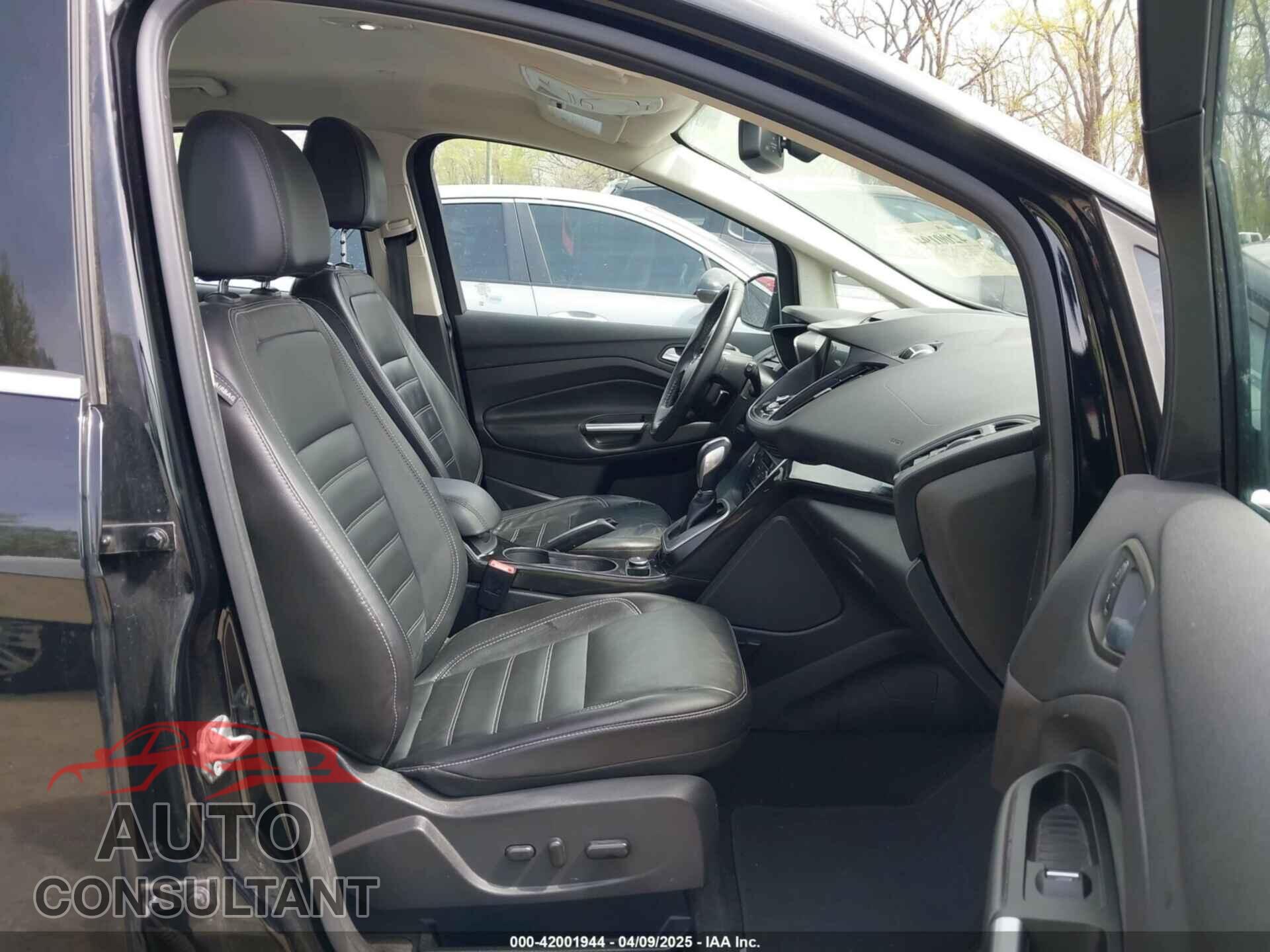 FORD C-MAX ENERGI 2017 - 1FADP5FU2HL115199