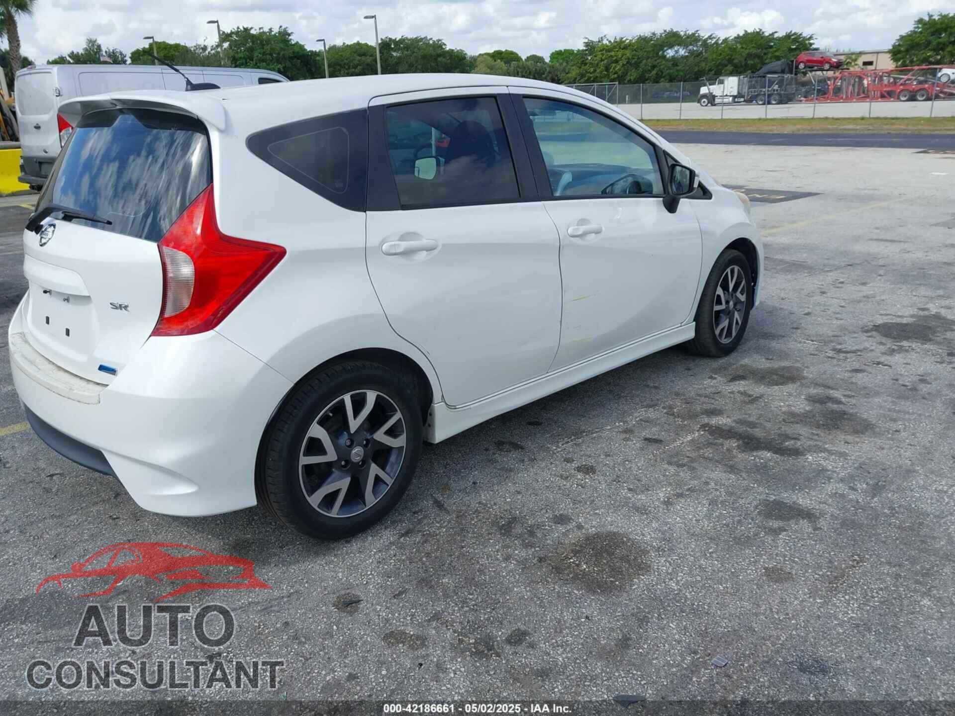 NISSAN VERSA NOTE 2015 - 3N1CE2CP3FL399892