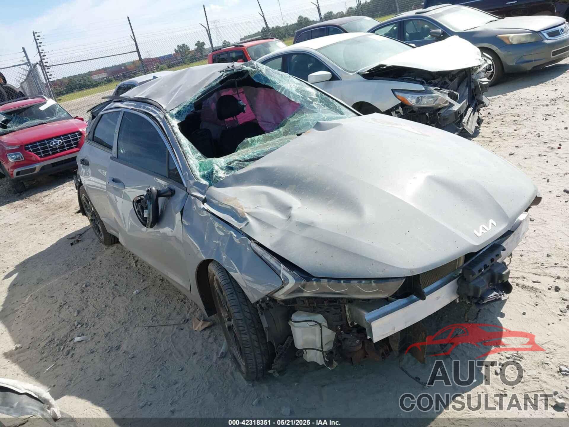 KIA K5 2023 - 5XXG64J21PG170719