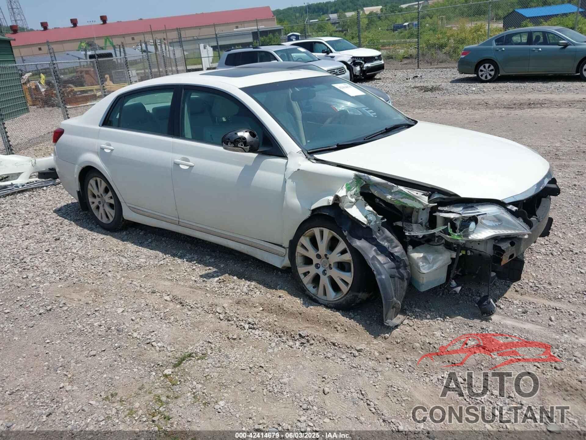 TOYOTA AVALON 2011 - 4T1BK3DB3BU422383