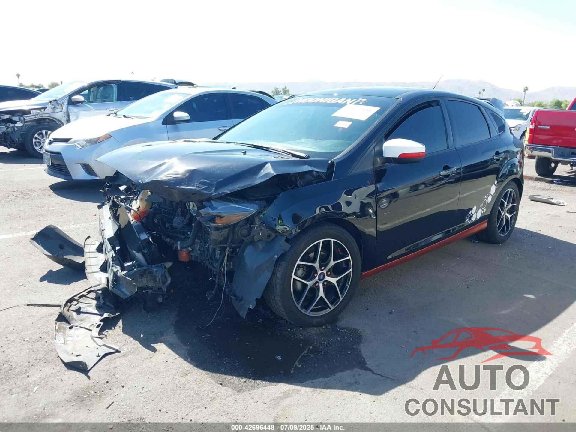 FORD FOCUS 2018 - 1FADP3M2XJL224263