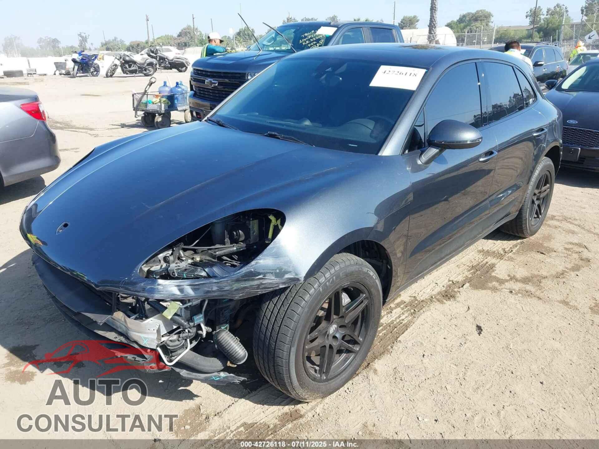 PORSCHE MACAN 2018 - WP1AA2A53JLB21191