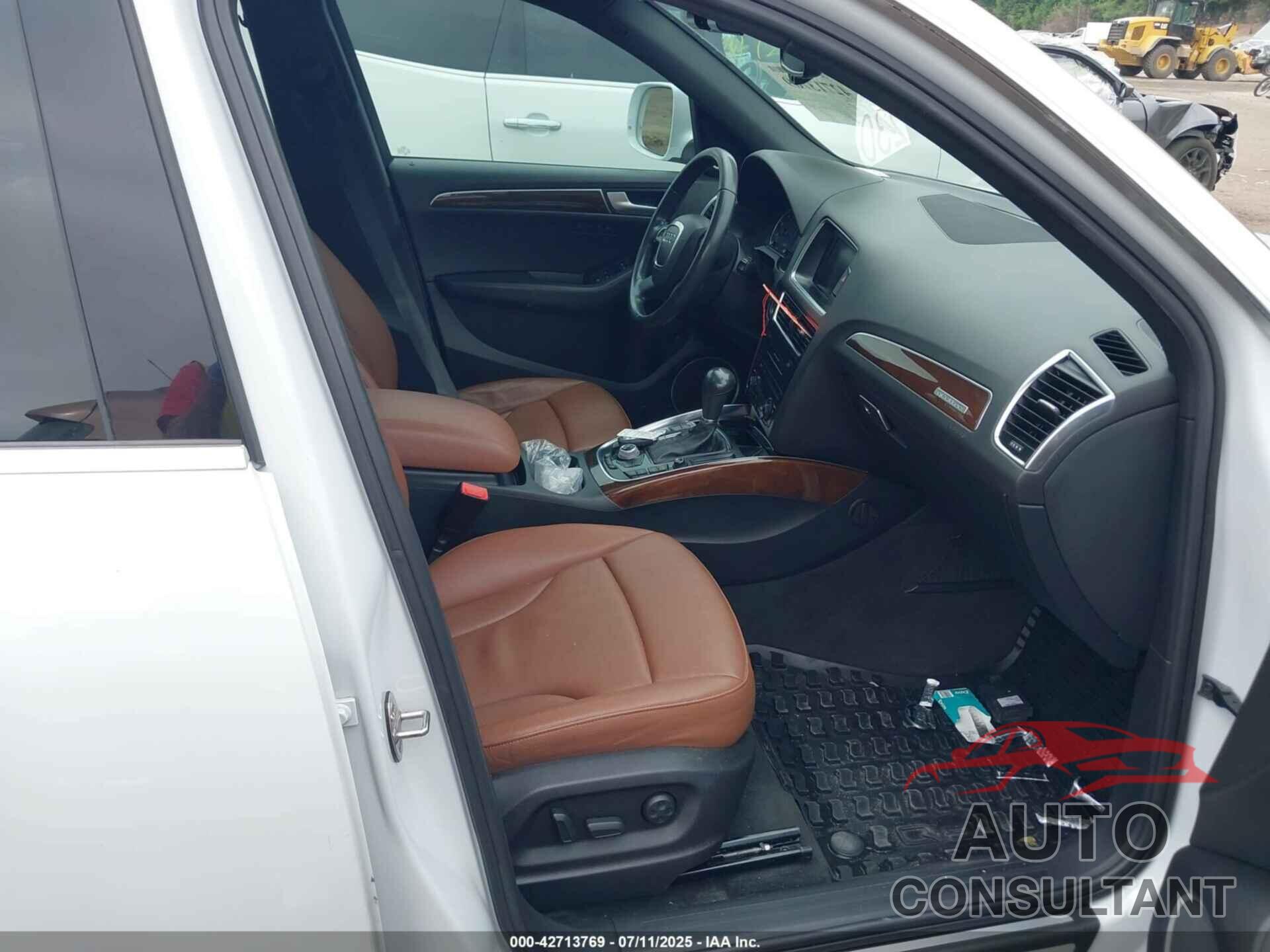 AUDI Q5 2012 - WA1LFAFP0CA139057