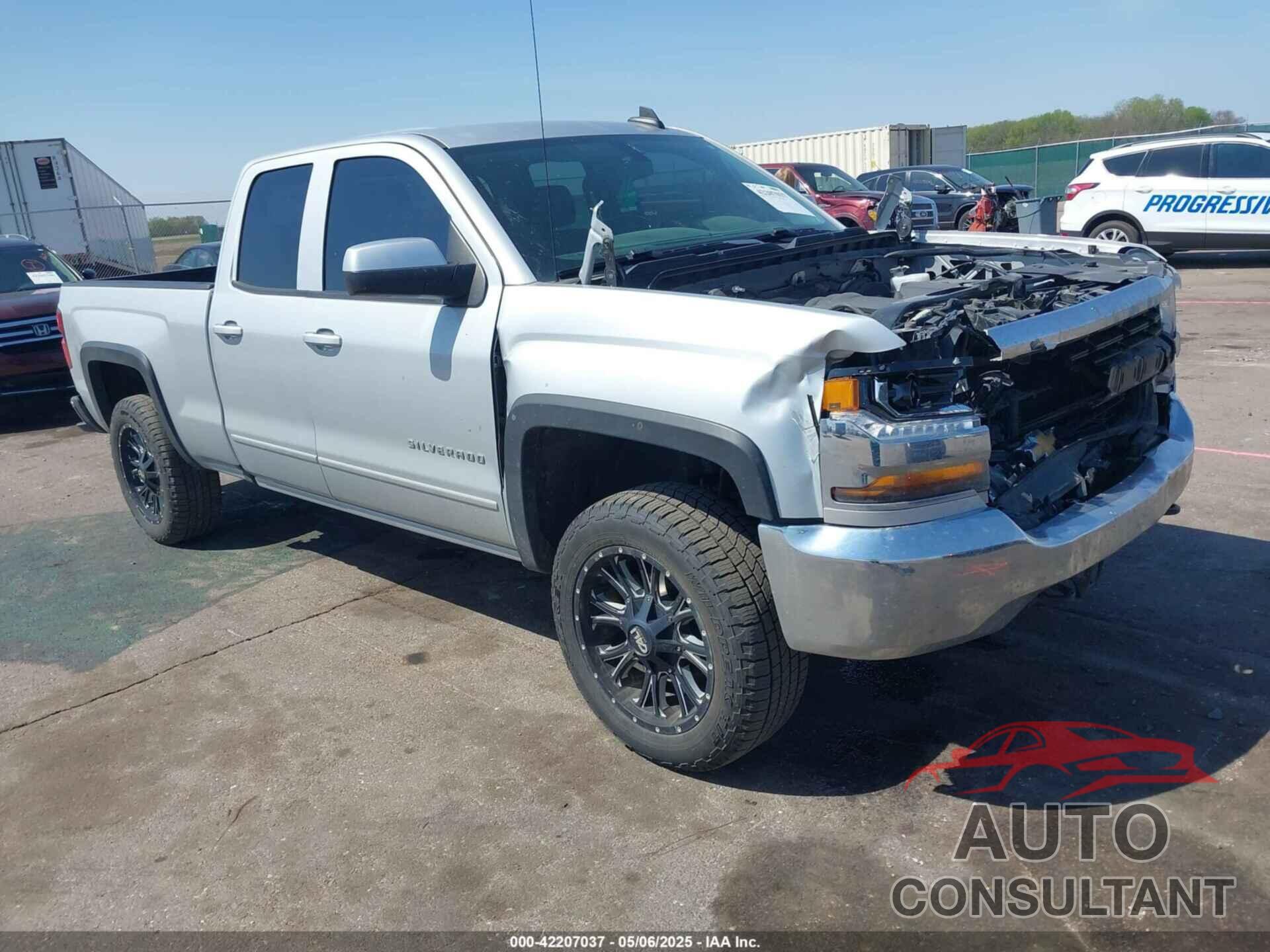 CHEVROLET SILVERADO 1500 2018 - 1GCVKREC9JZ344883