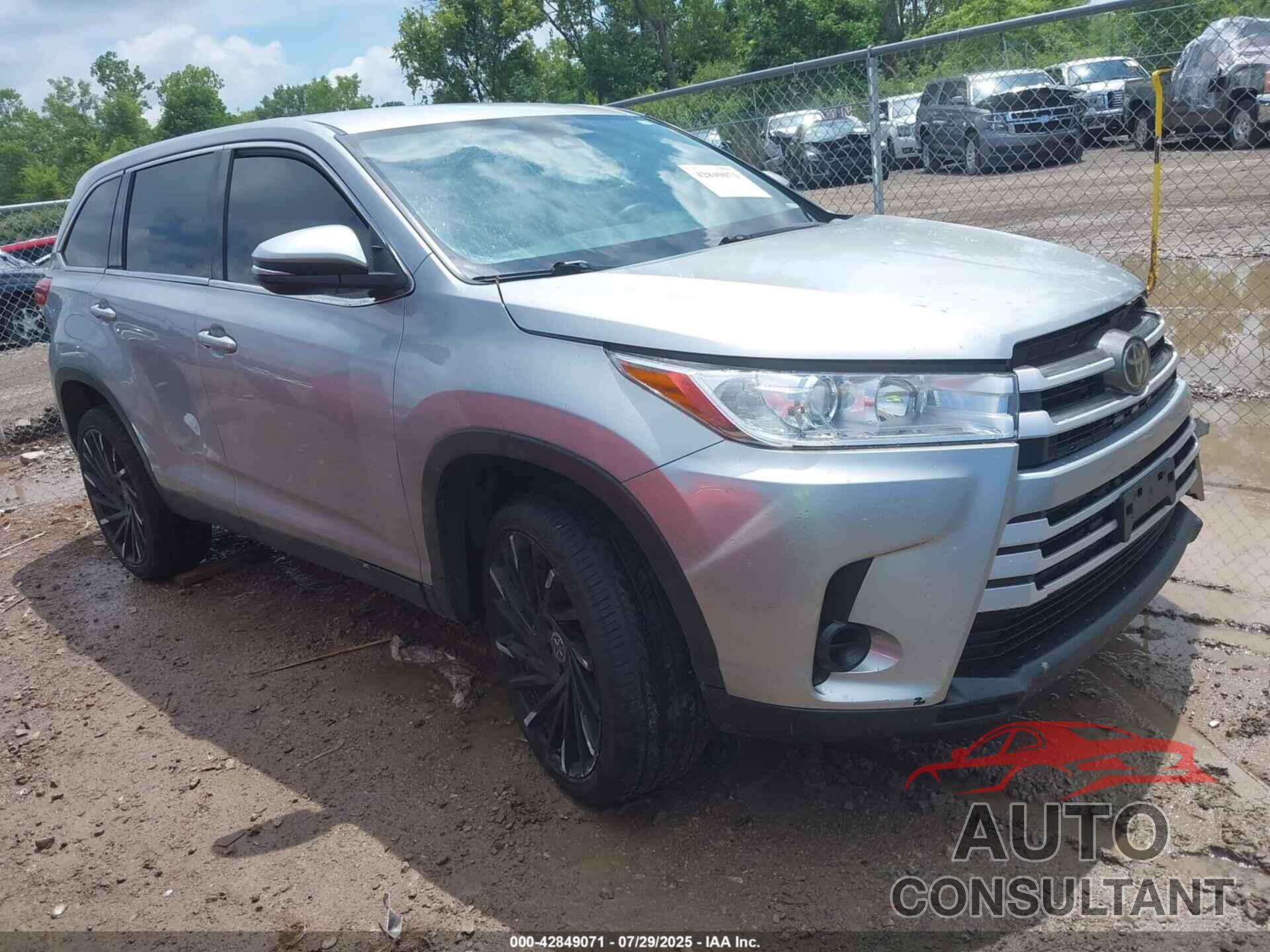 TOYOTA HIGHLANDER 2019 - 5TDZZRFH7KS290462