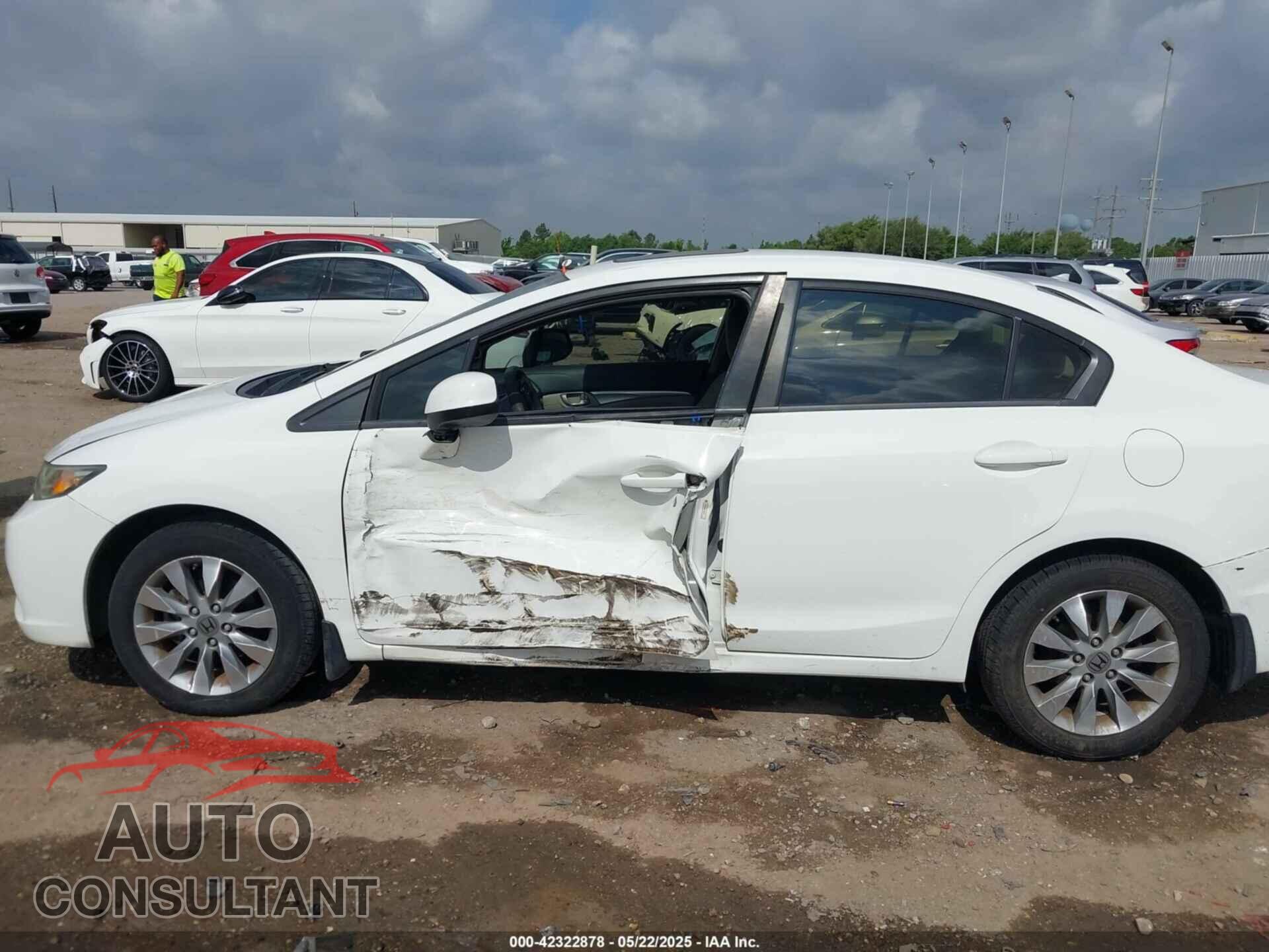 HONDA CIVIC 2013 - 19XFB2F85DE003227