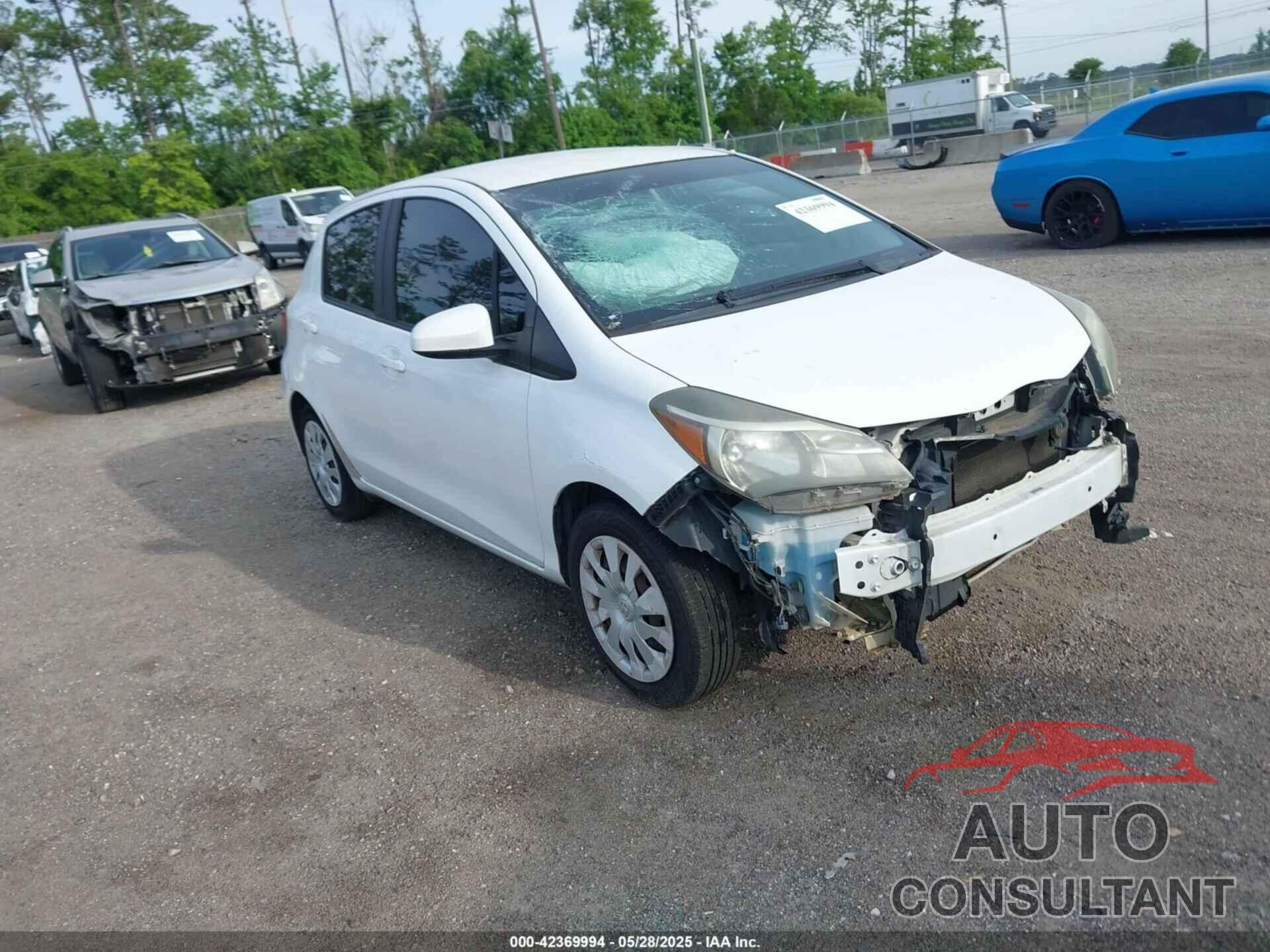 TOYOTA YARIS 2015 - VNKKTUD36FA027225