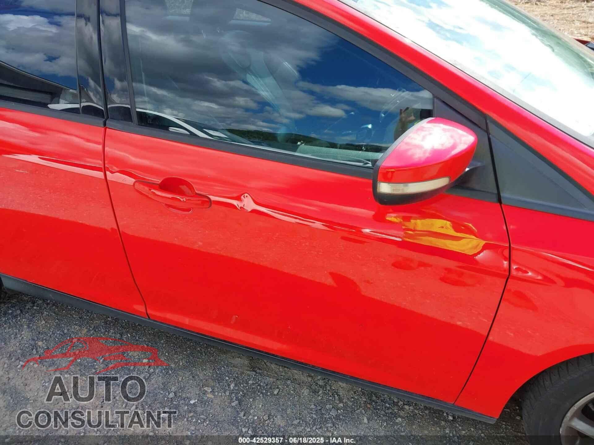 FORD FOCUS 2013 - 1FADP3F23DL291062