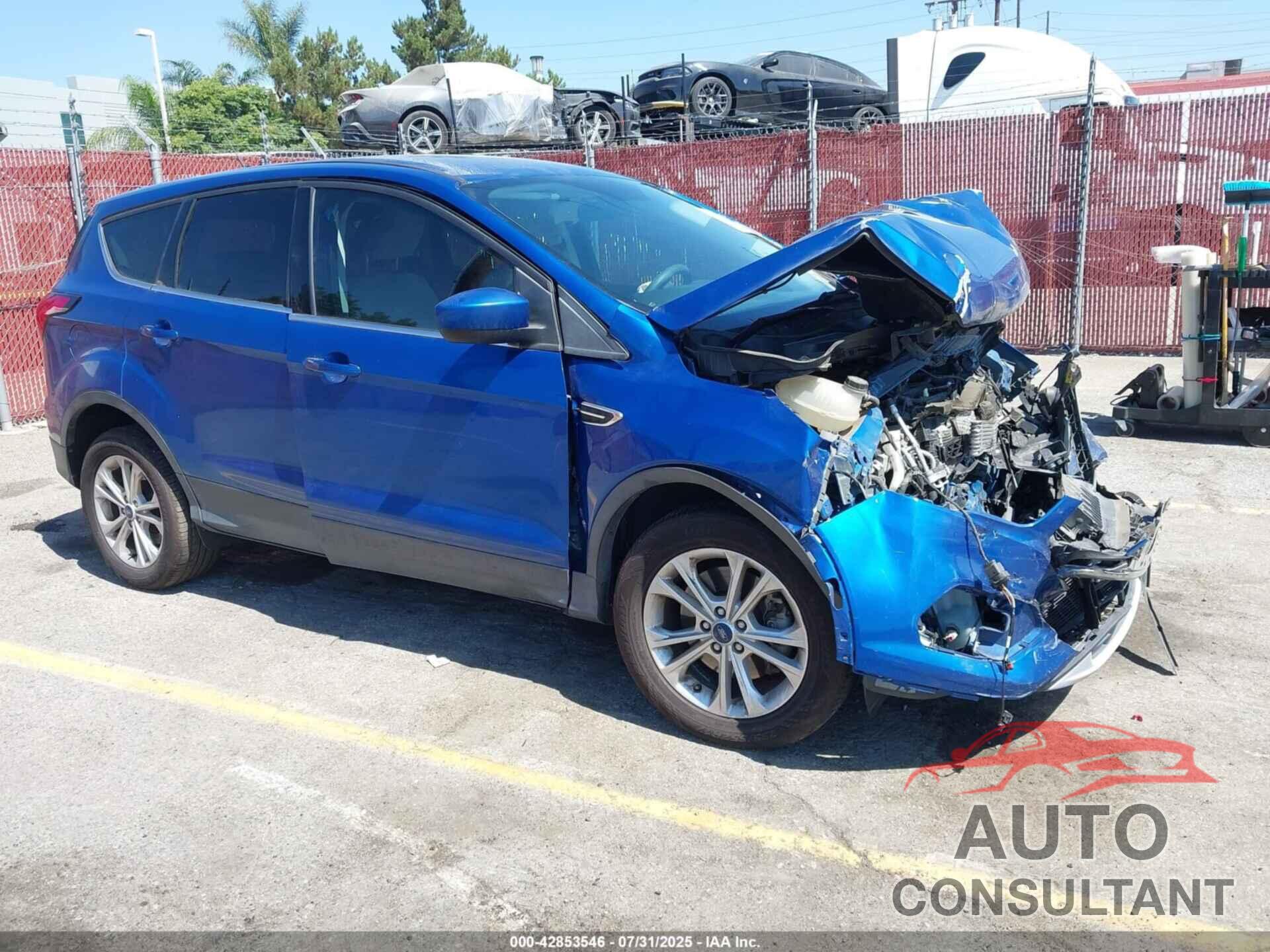 FORD ESCAPE 2019 - 1FMCU9GD9KUA21614