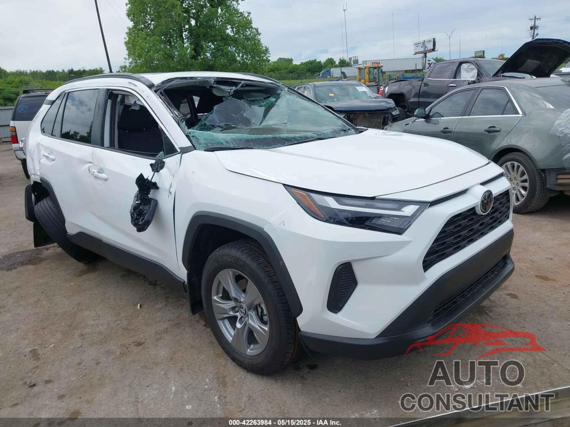 TOYOTA RAV4 2024 - 2T3W1RFV5RC290146