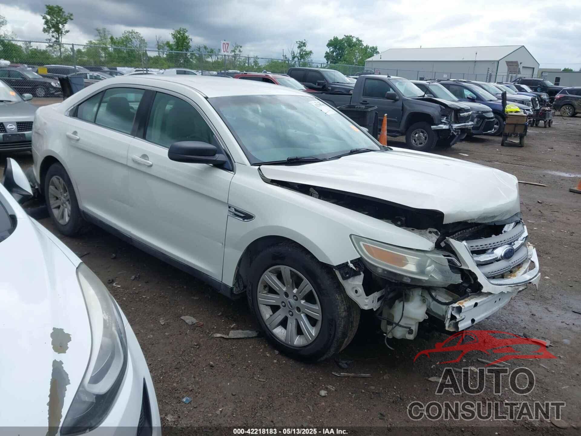 FORD TAURUS 2010 - 1FAHP2DW4AG147333