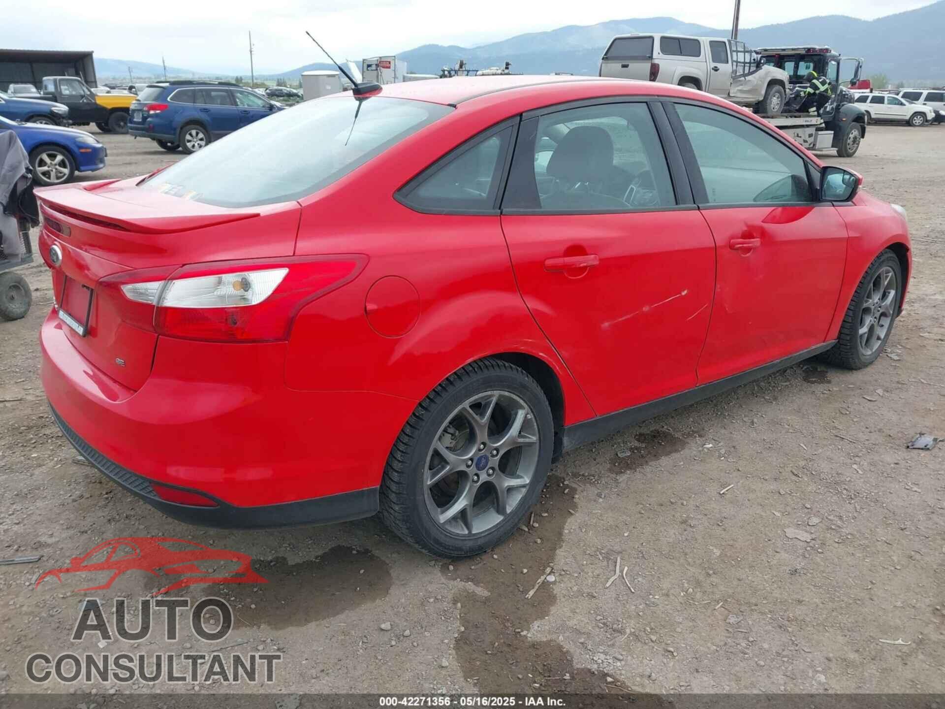 FORD FOCUS 2014 - 1FADP3F2XEL302740