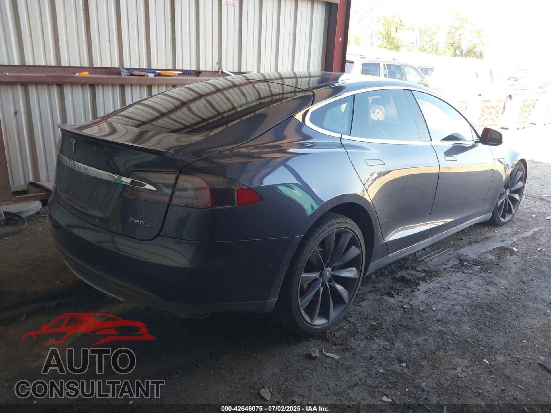 TESLA MODEL S 2015 - 5YJSA4H45FF080538