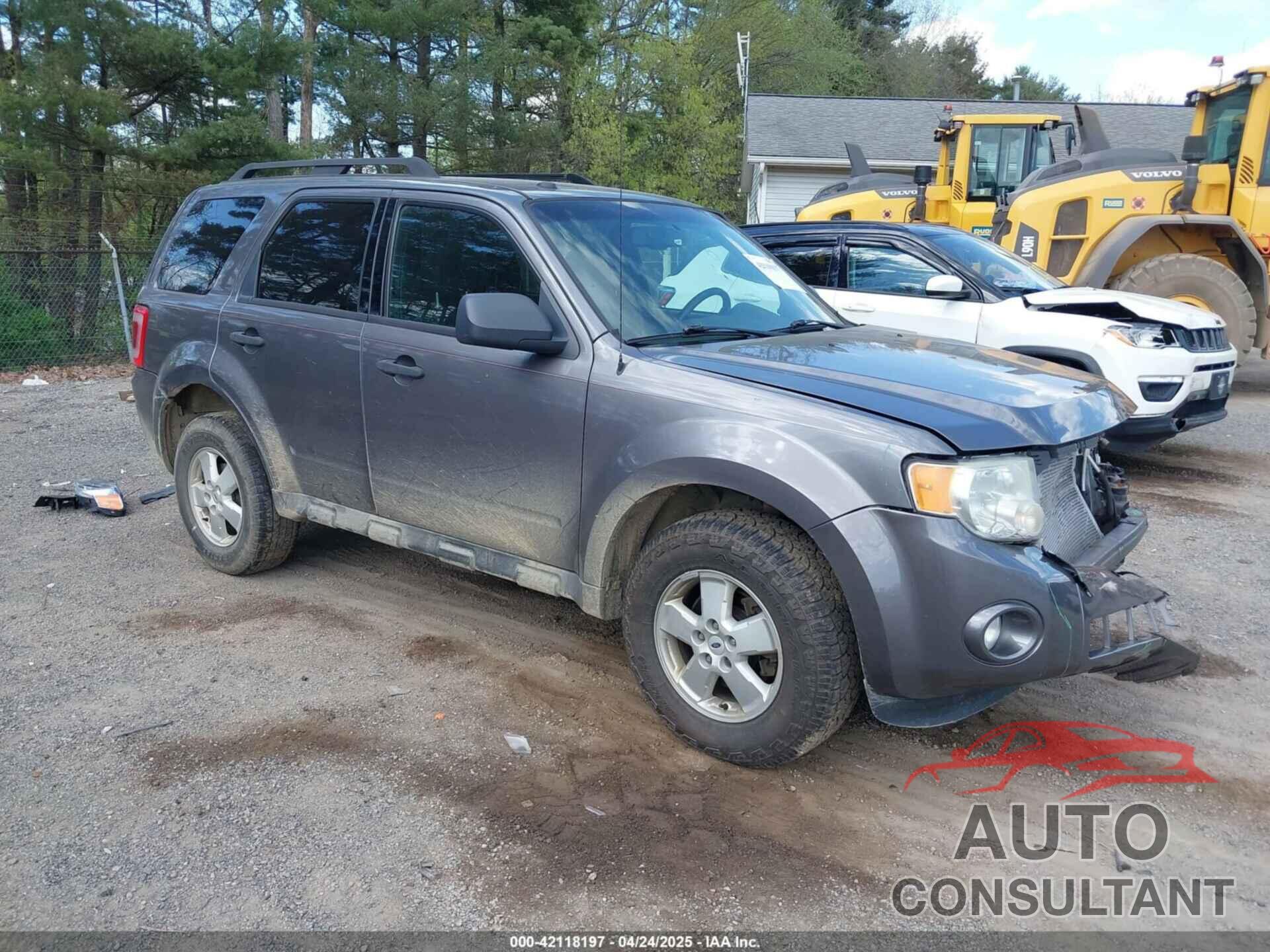 FORD ESCAPE 2010 - 1FMCU0DG4AKA08256