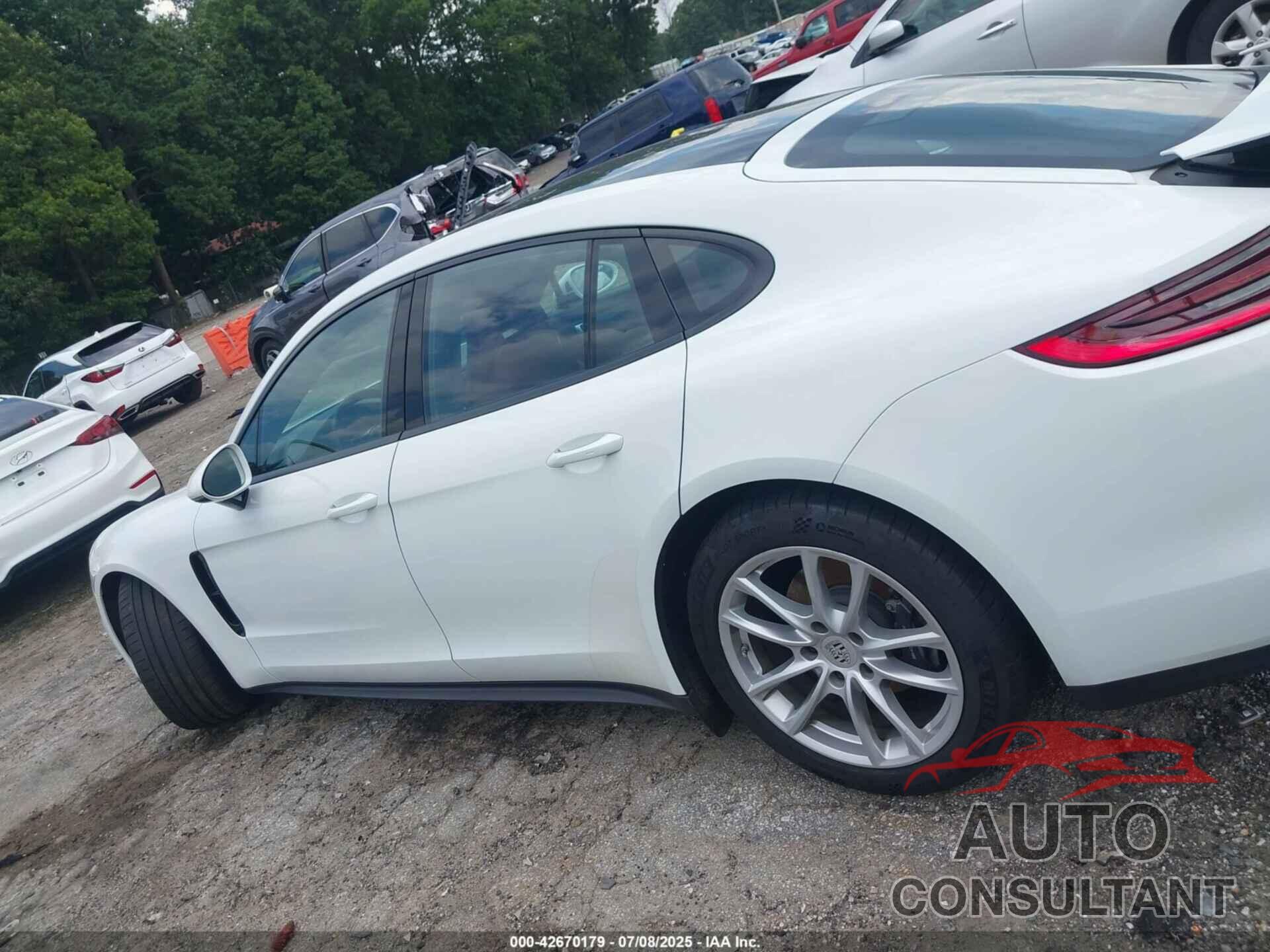 PORSCHE PANAMERA 2018 - WP0AA2A71JL117949