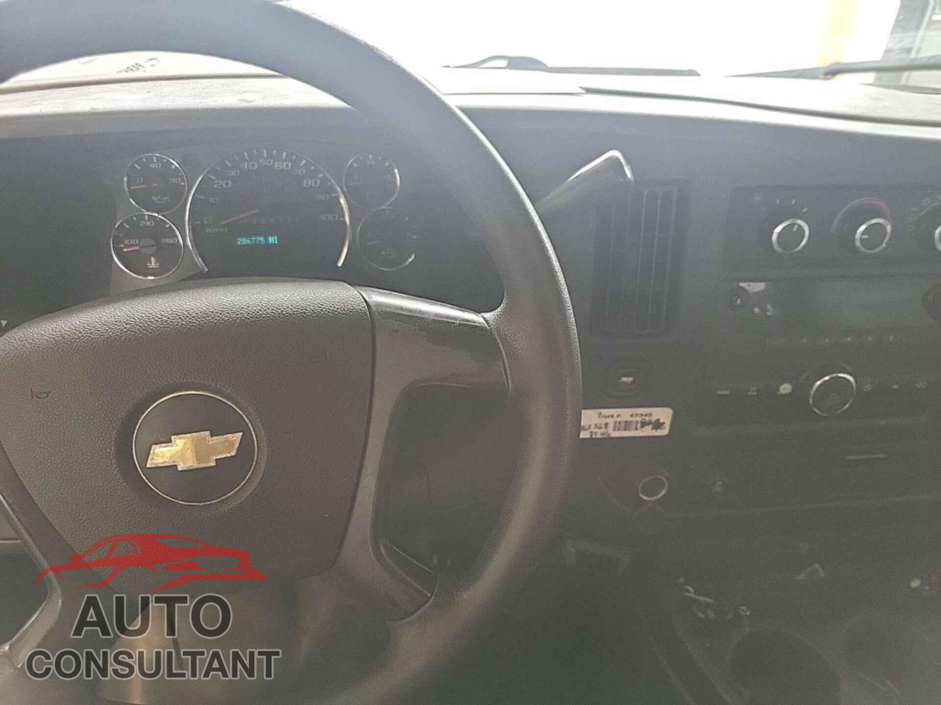 CHEVROLET EXPRESS G1500 2014 - 1GCSGAFX5E1168488