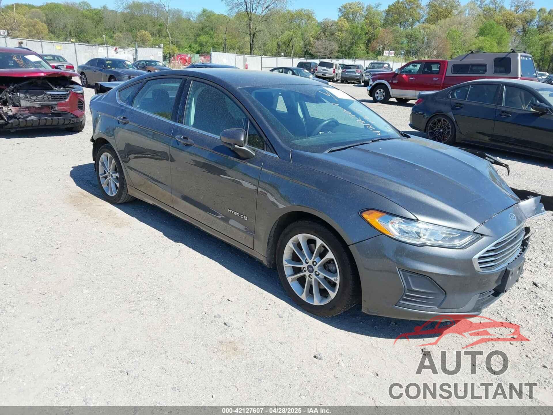 FORD FUSION HYBRID 2019 - 3FA6P0LU6KR126280